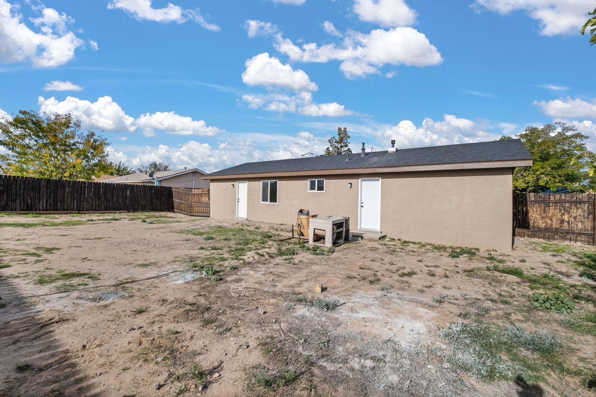 832 Gallahad Street SW