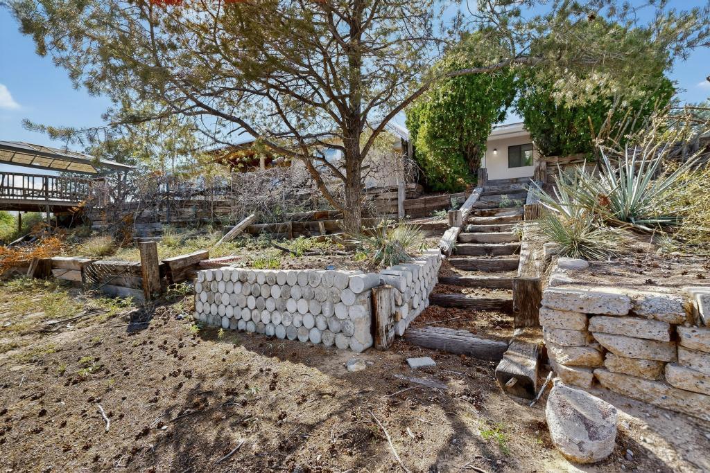 320 TARPON Avenue SE