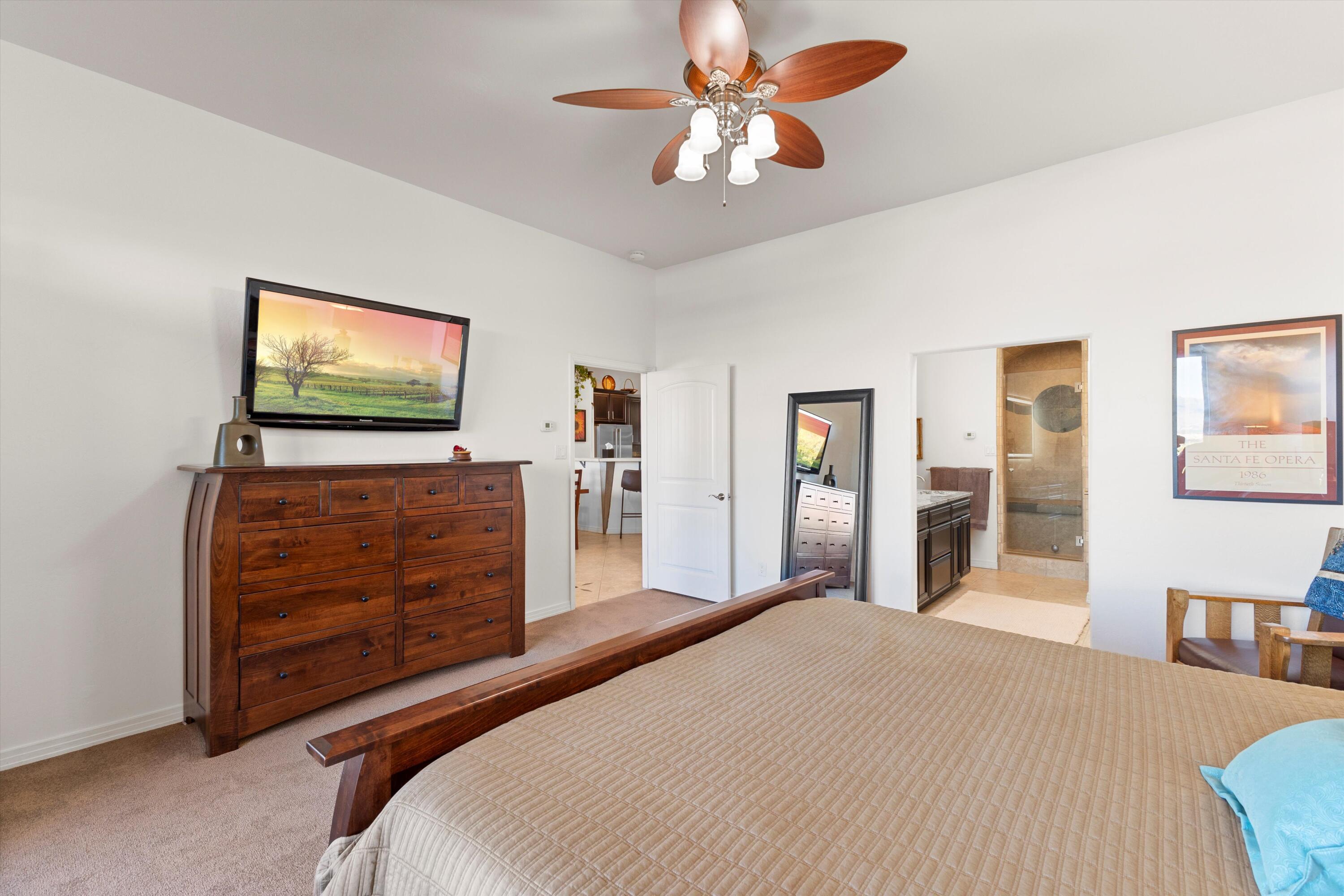 1632 Cliffside Drive NW