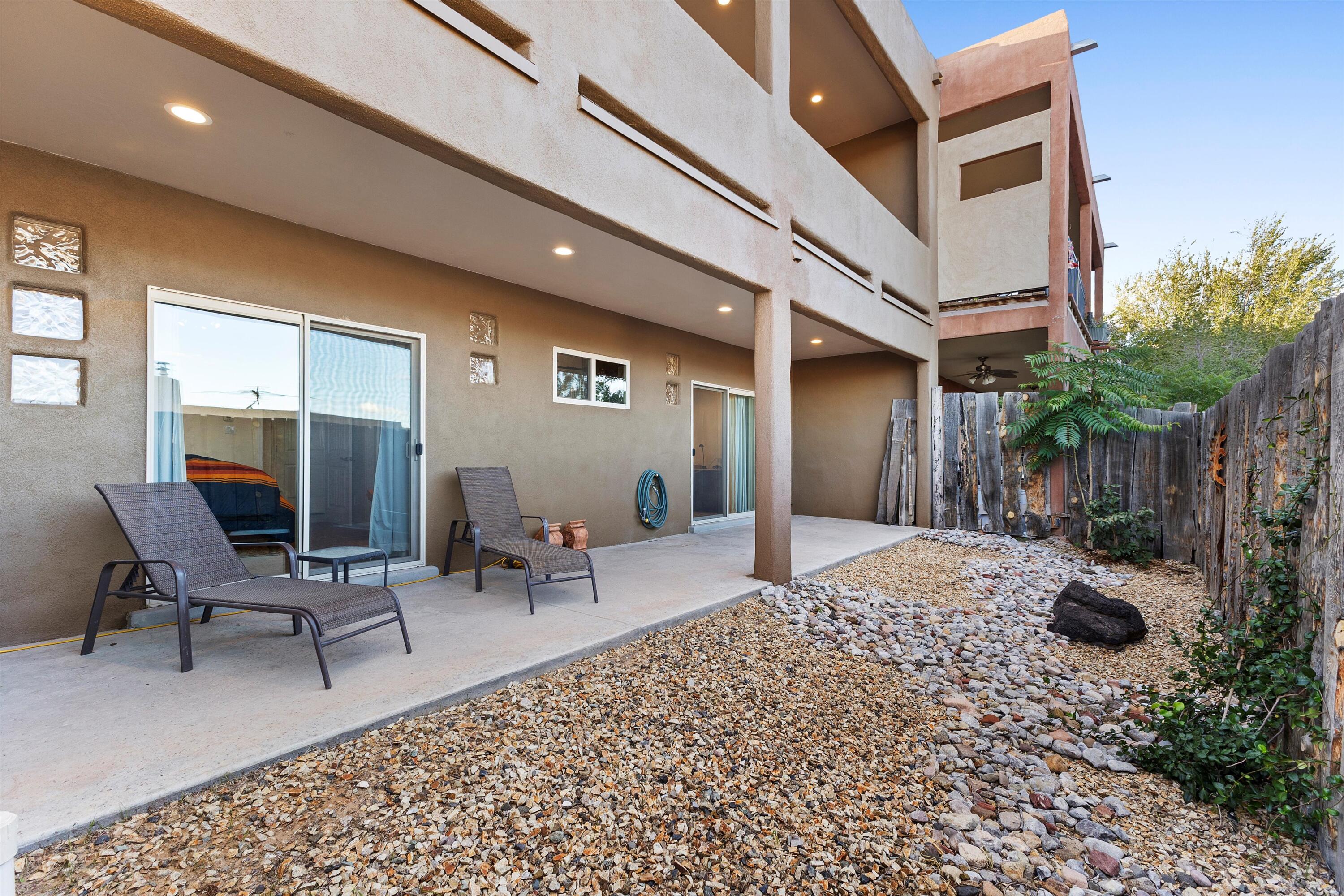 1632 Cliffside Drive NW