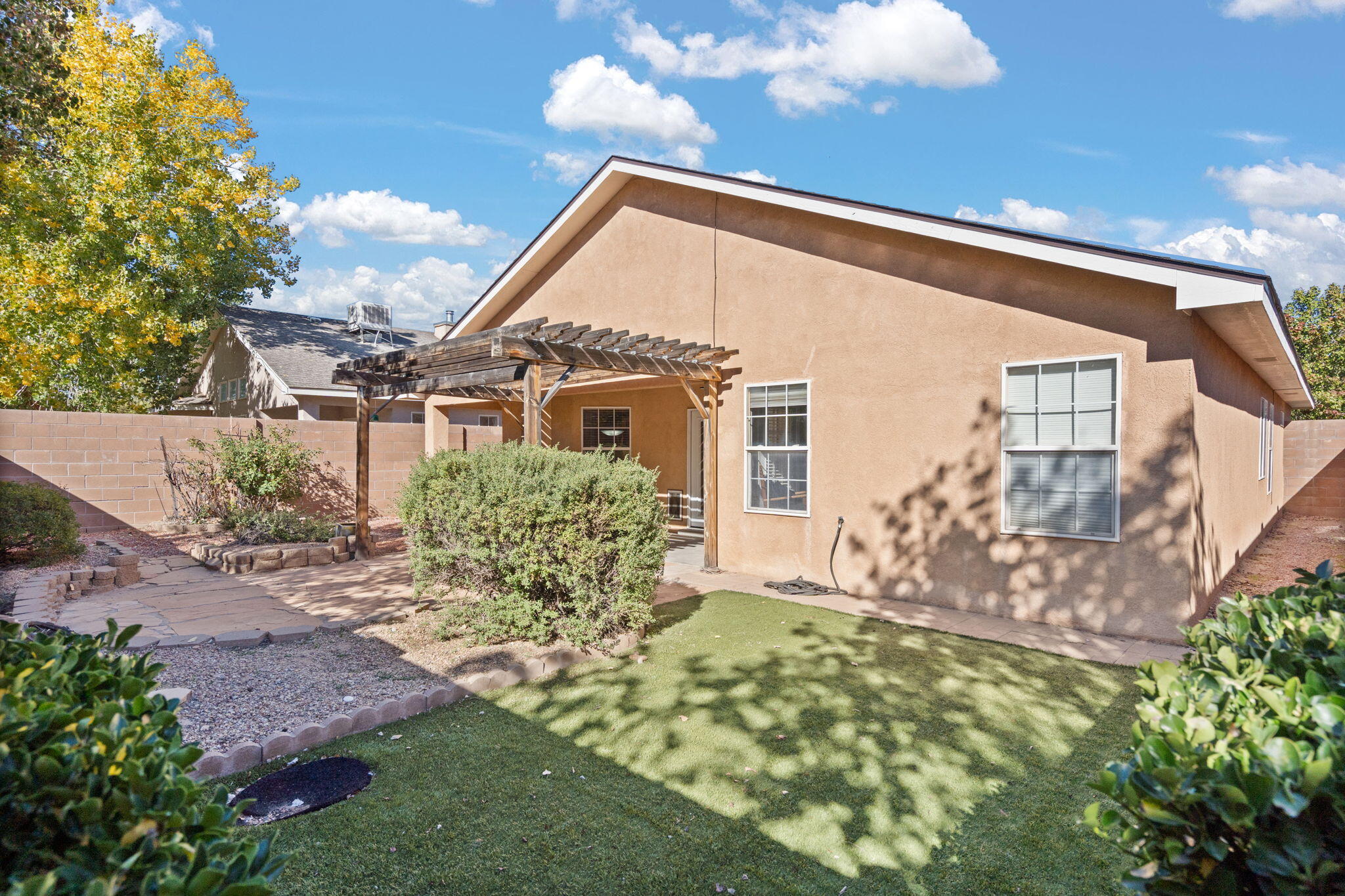 10263 COUNTRY MEADOWS Drive NW