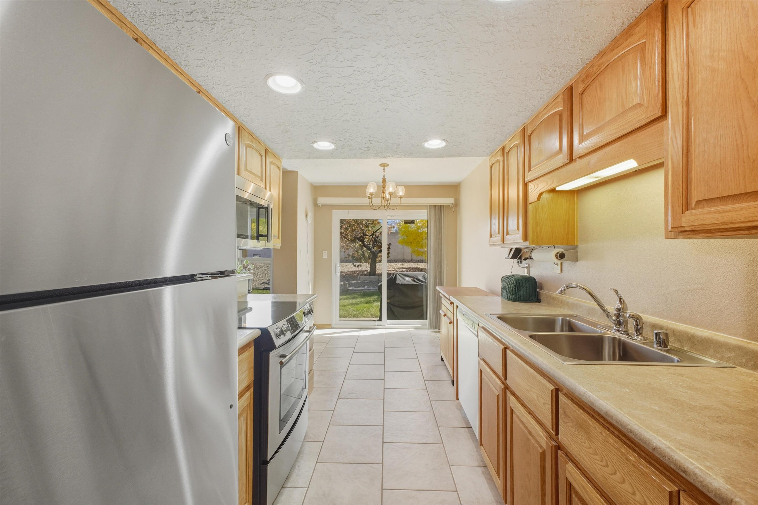 6820 Frantz Drive NE