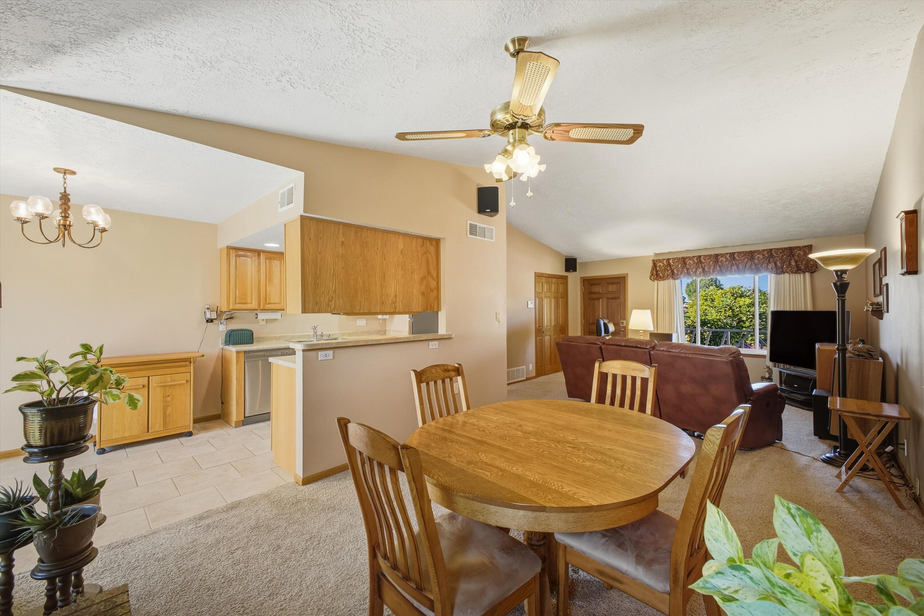 6820 Frantz Drive NE