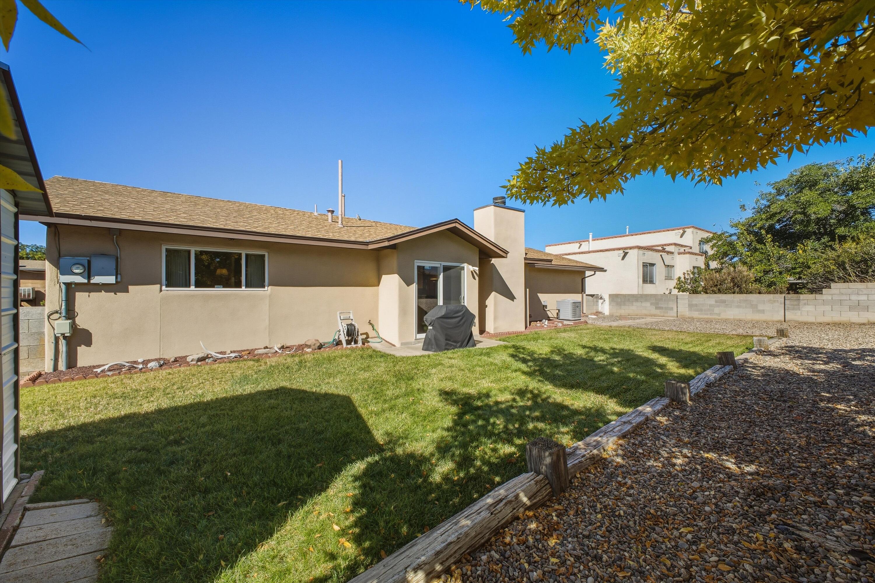 6820 Frantz Drive NE