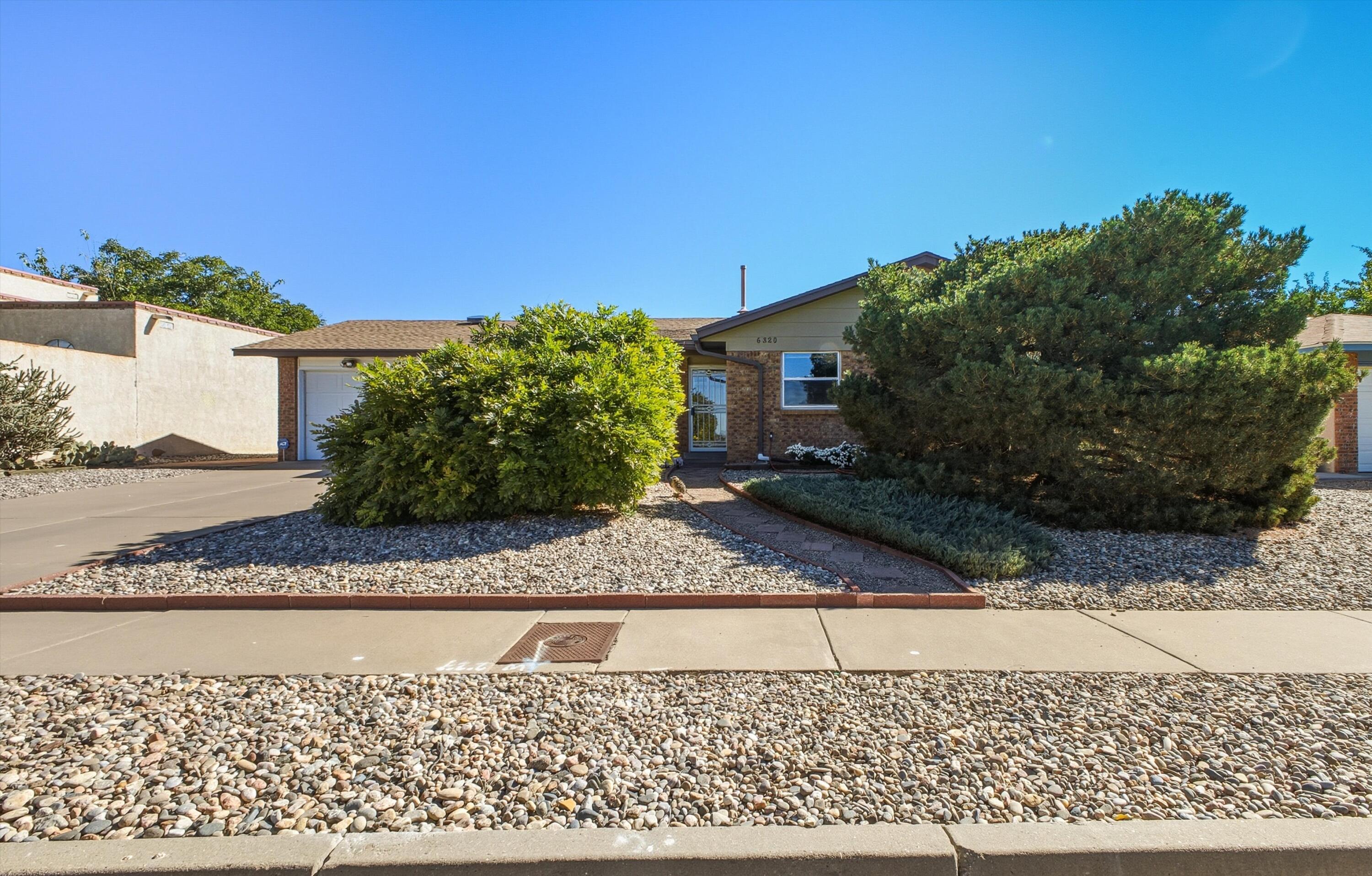 6820 Frantz Drive NE