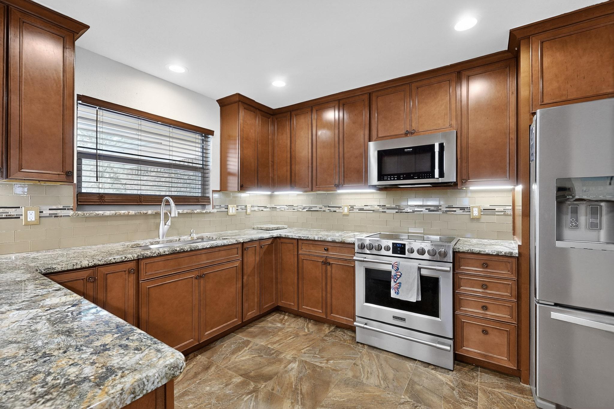 12420 Morocco Road NE