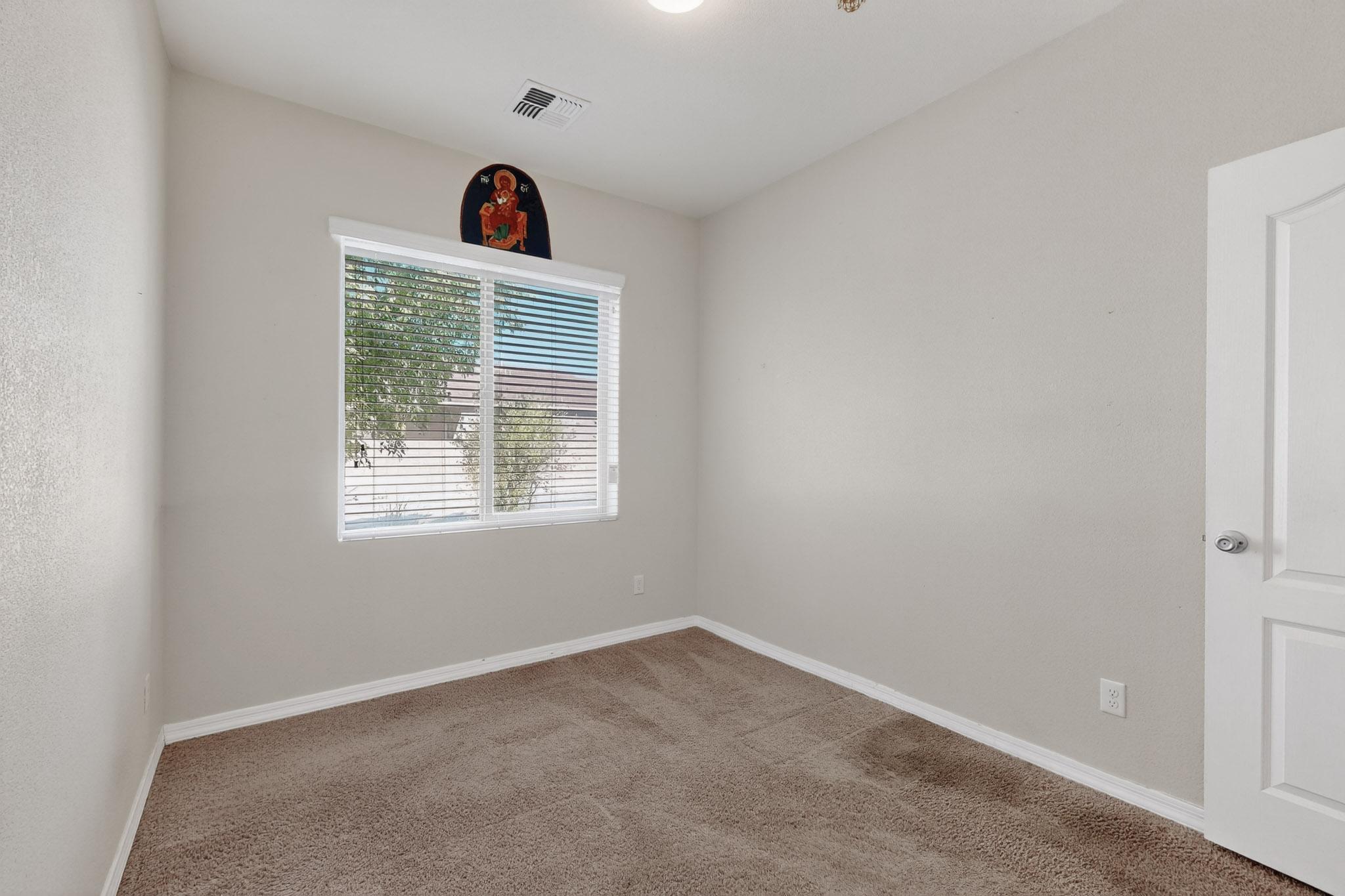 30 La Resolana Avenue