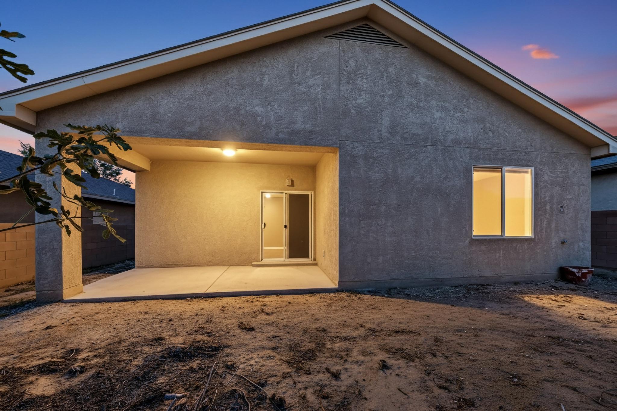 30 La Resolana Avenue