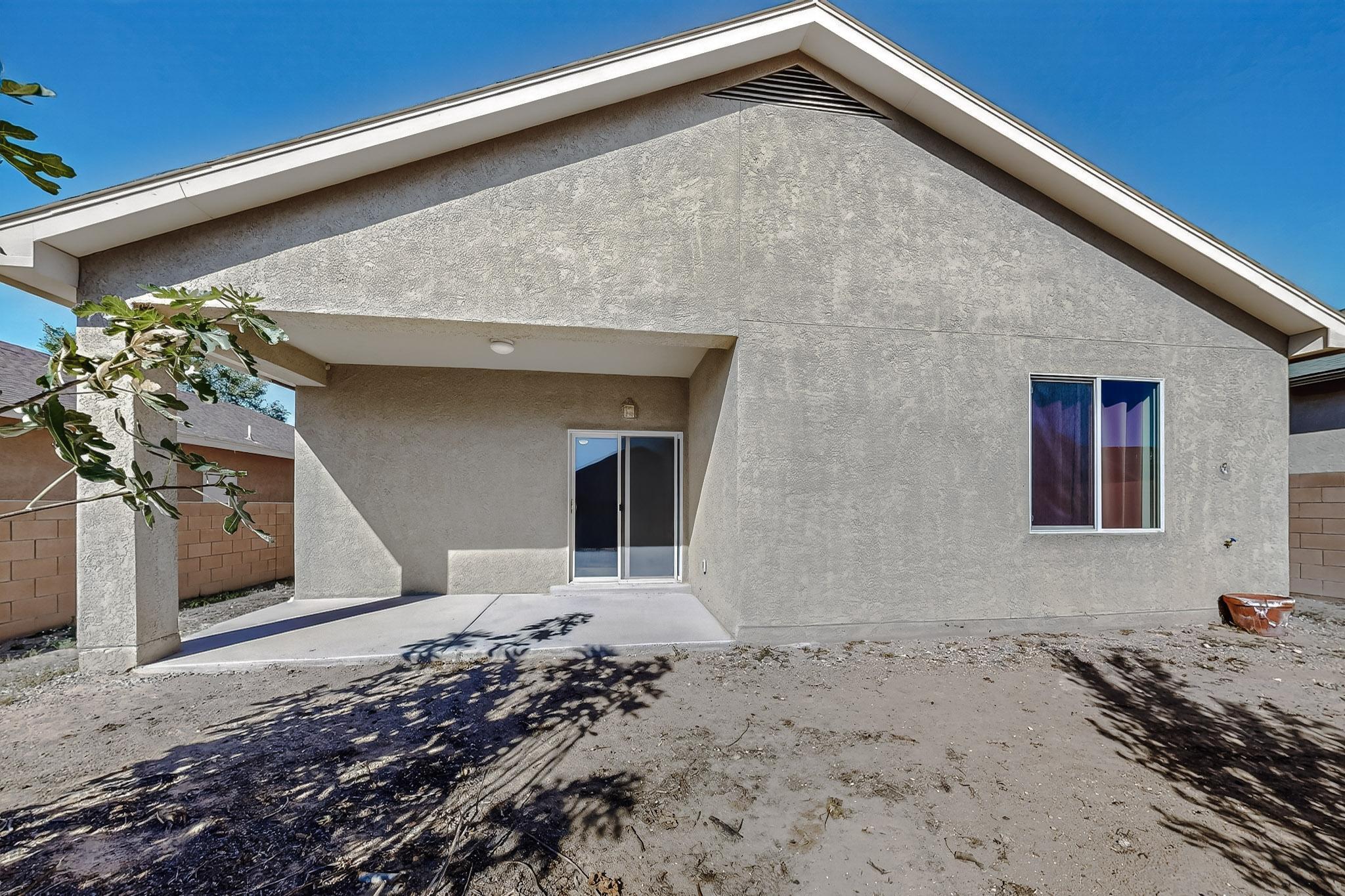 30 La Resolana Avenue