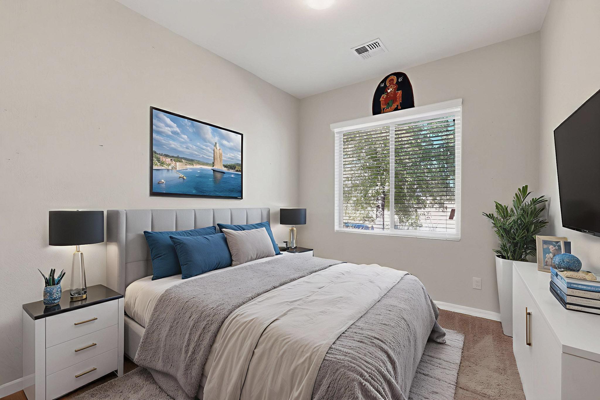 30 La Resolana Avenue