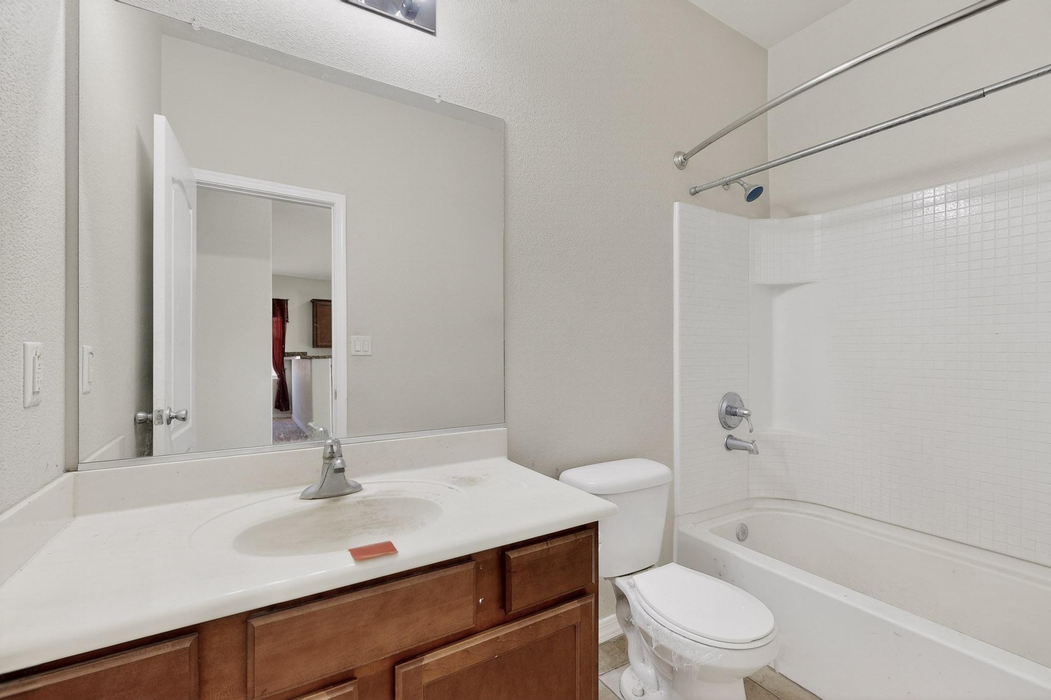 30 La Resolana Avenue