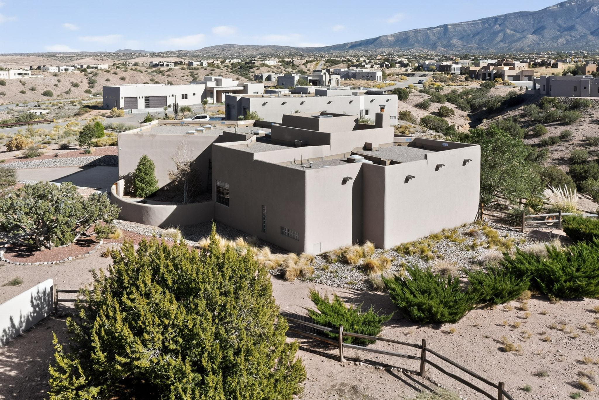 27 Pueblo Bonito Road