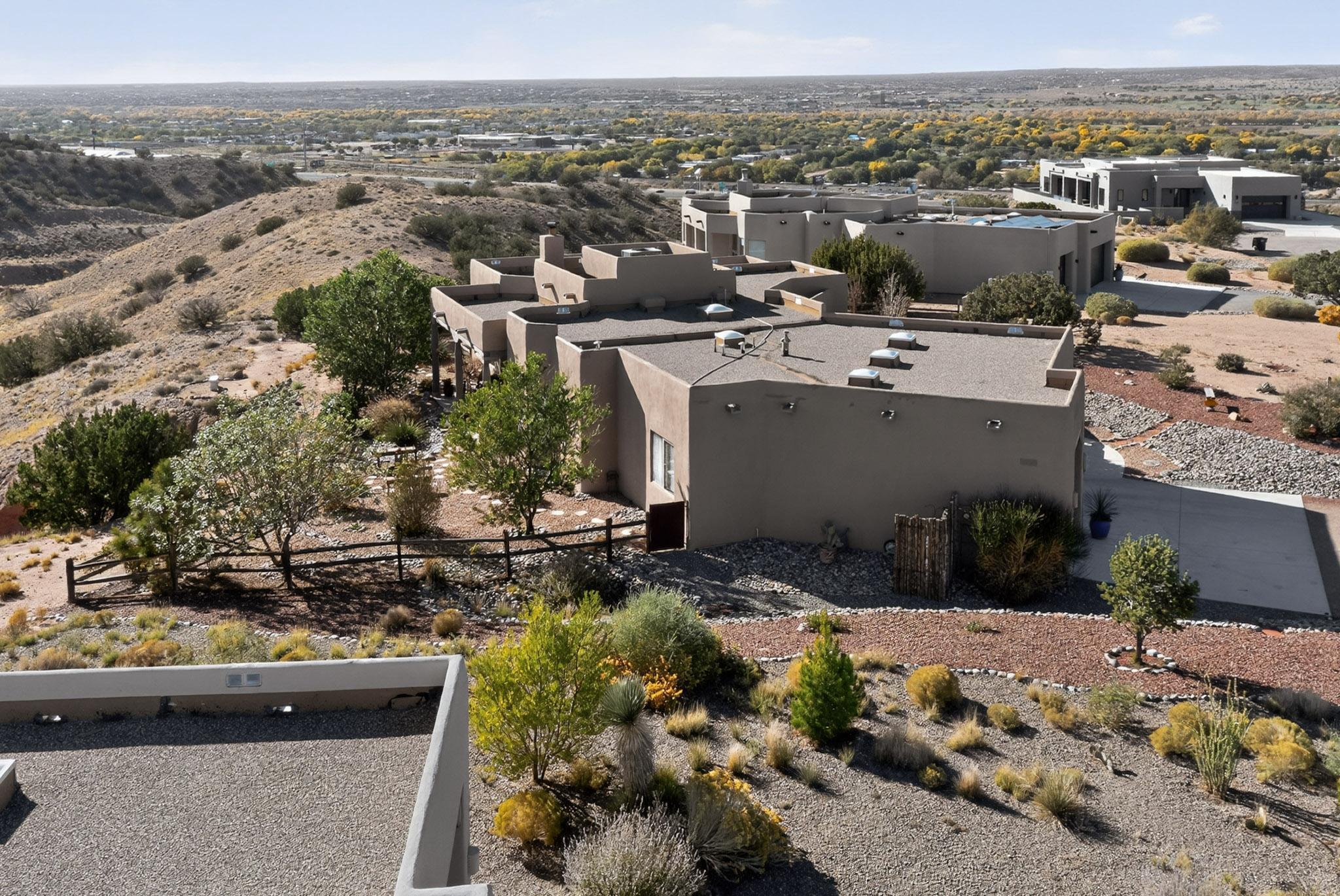 27 Pueblo Bonito Road