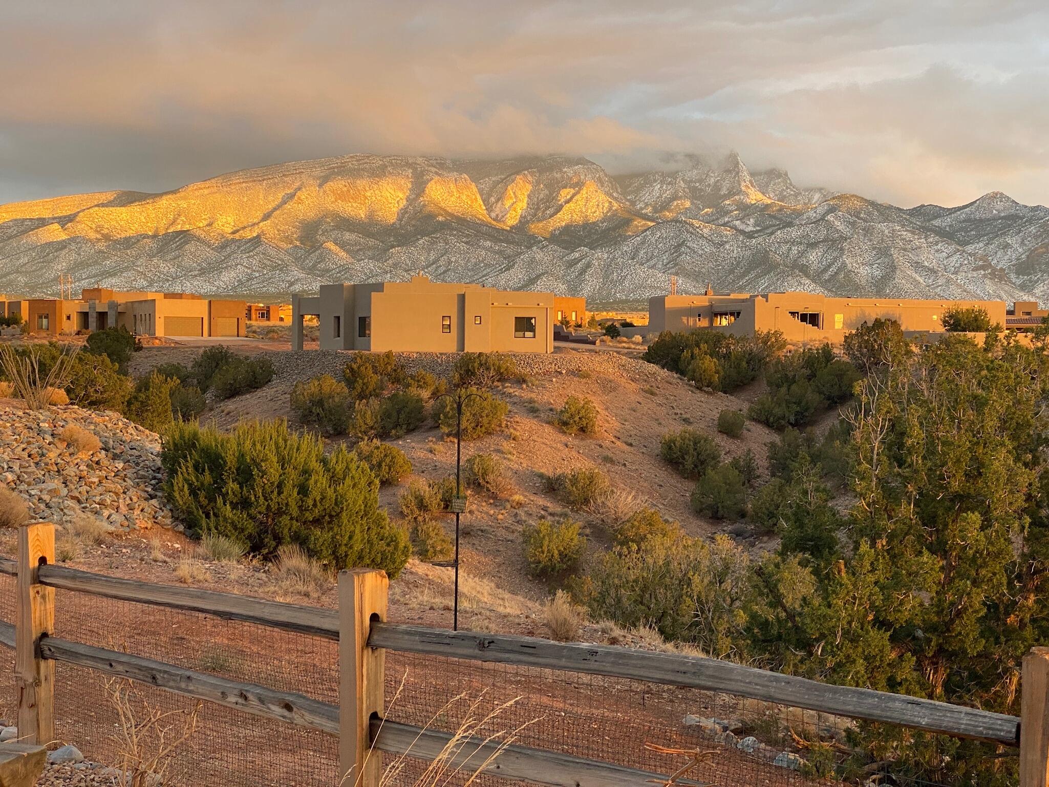 27 Pueblo Bonito Road