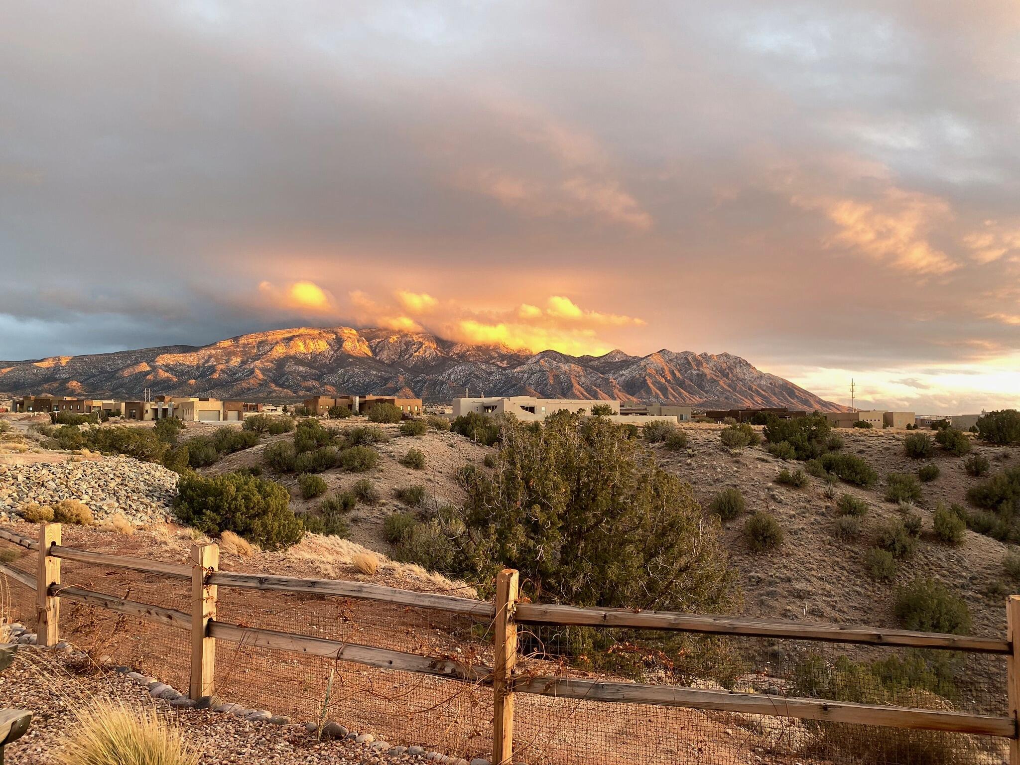 27 Pueblo Bonito Road