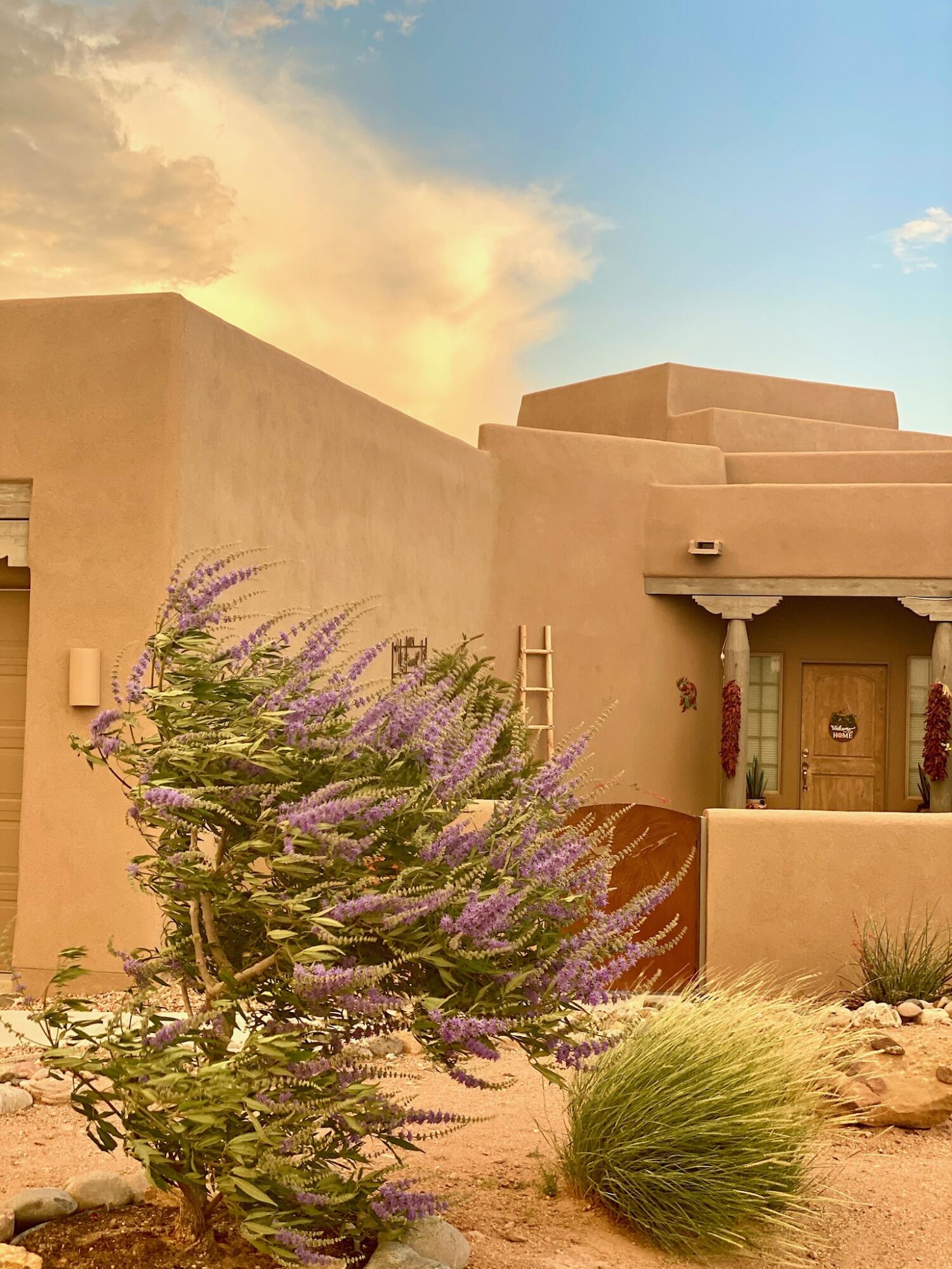 27 Pueblo Bonito Road