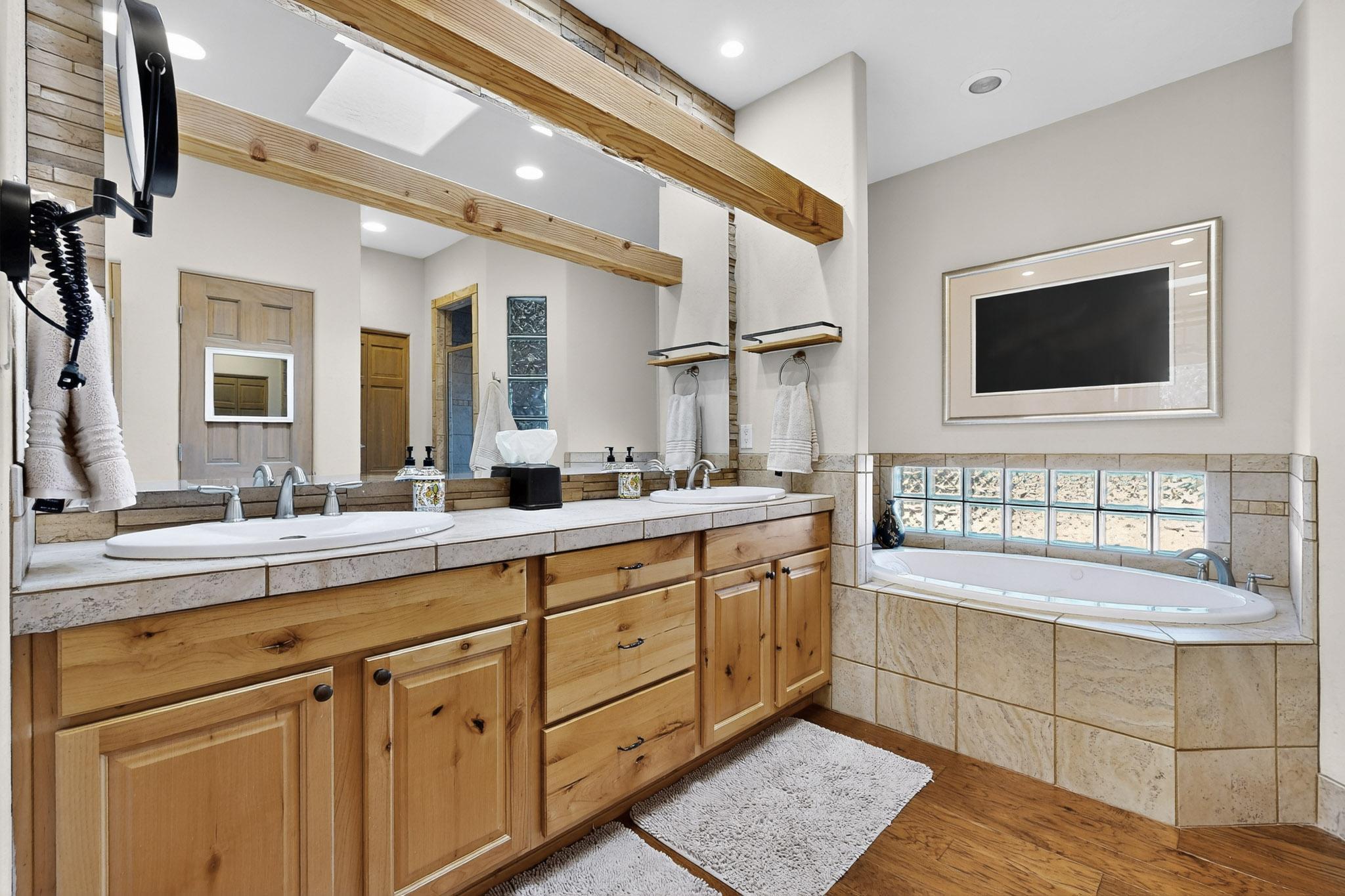 27 Pueblo Bonito Road