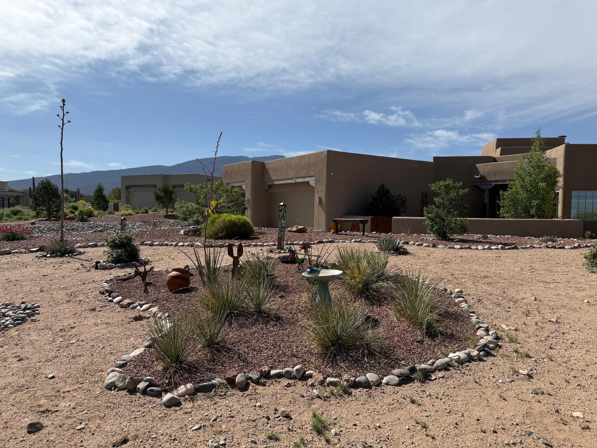 27 Pueblo Bonito Road