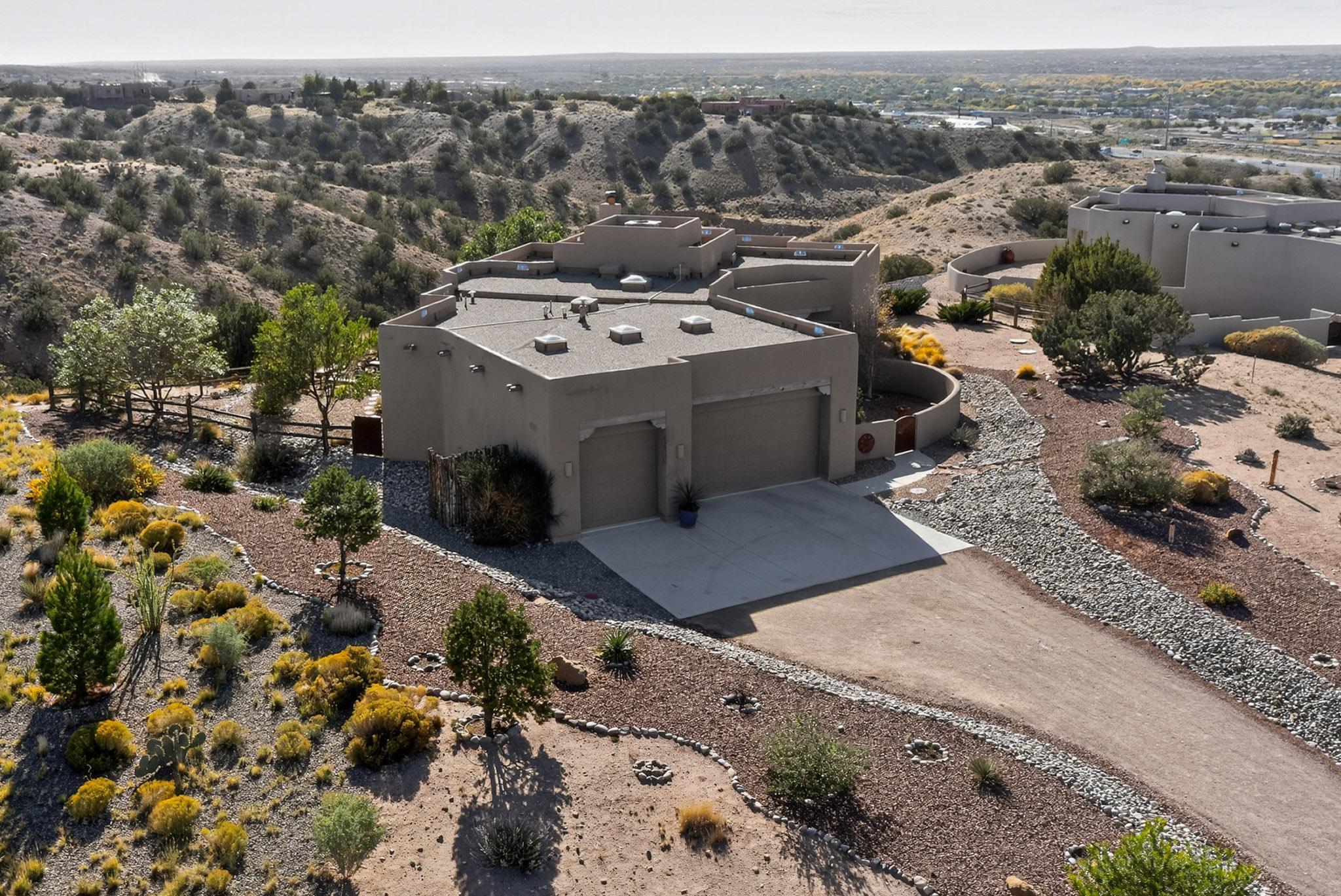 27 Pueblo Bonito Road