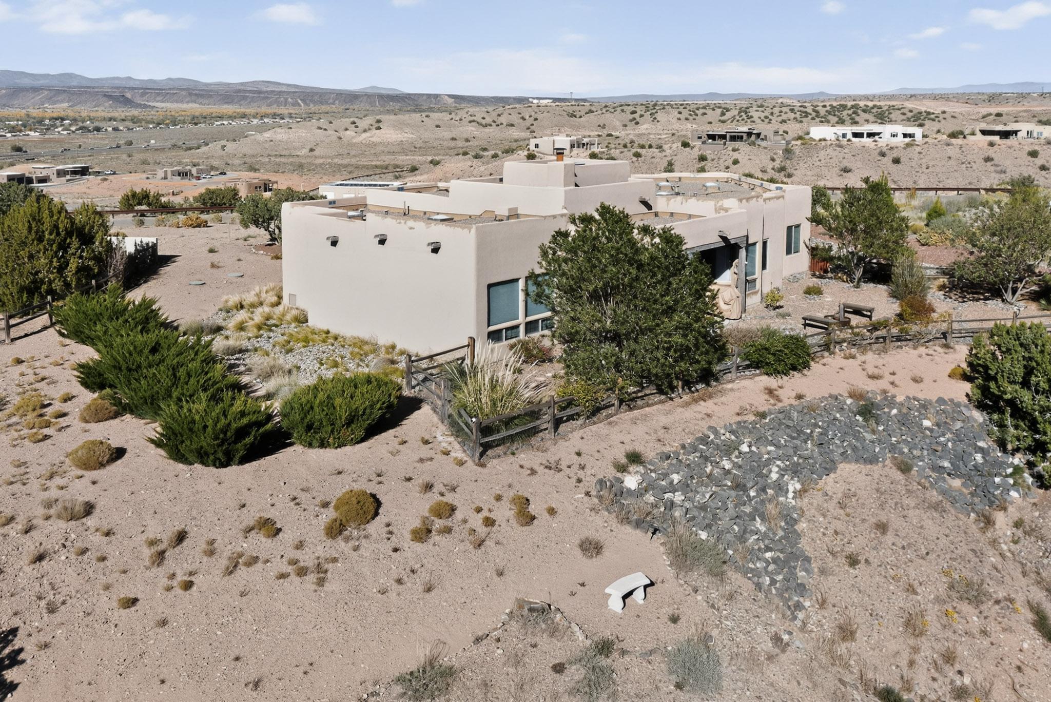 27 Pueblo Bonito Road