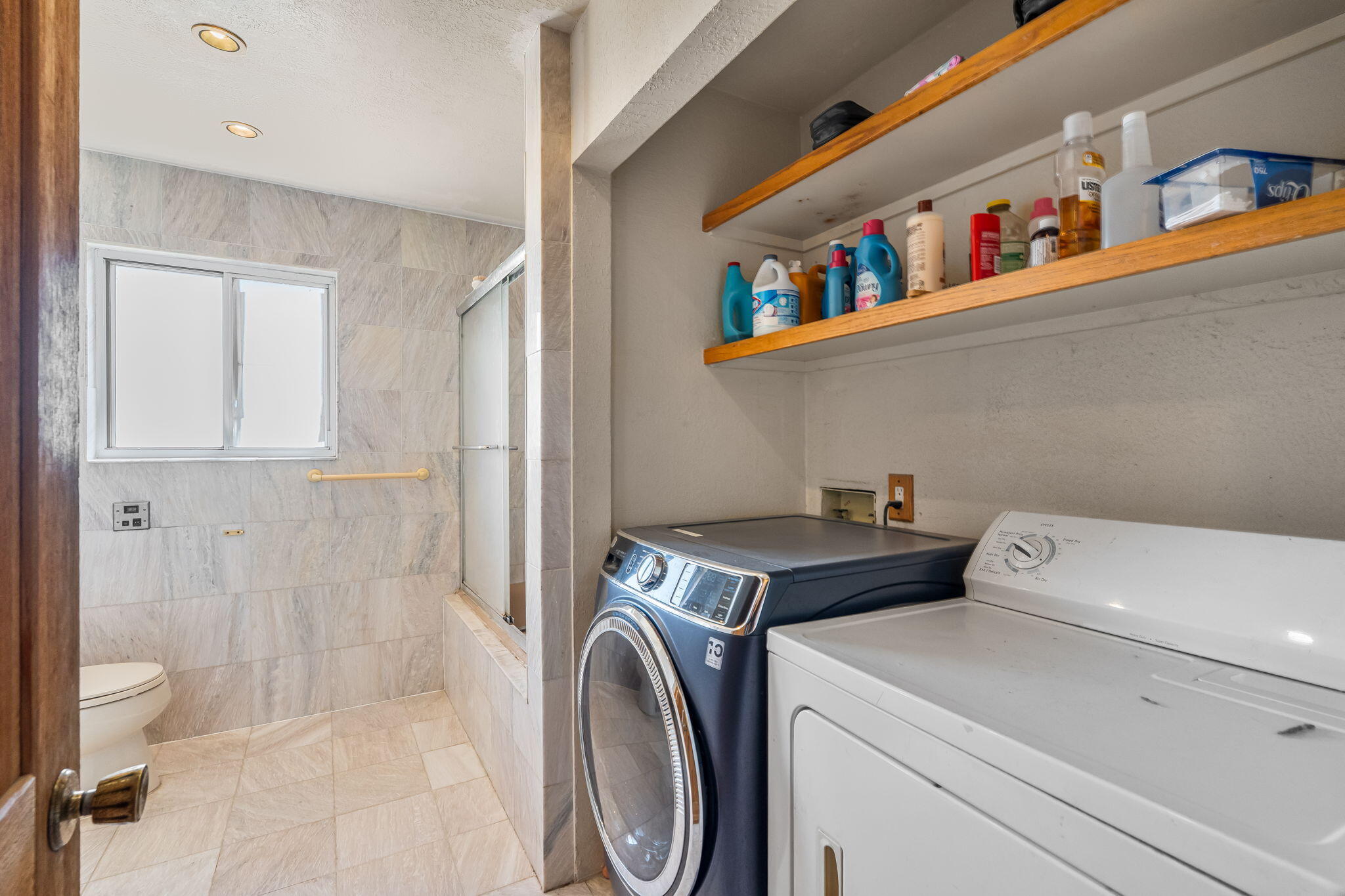 22 Lost Horizon Drive NW