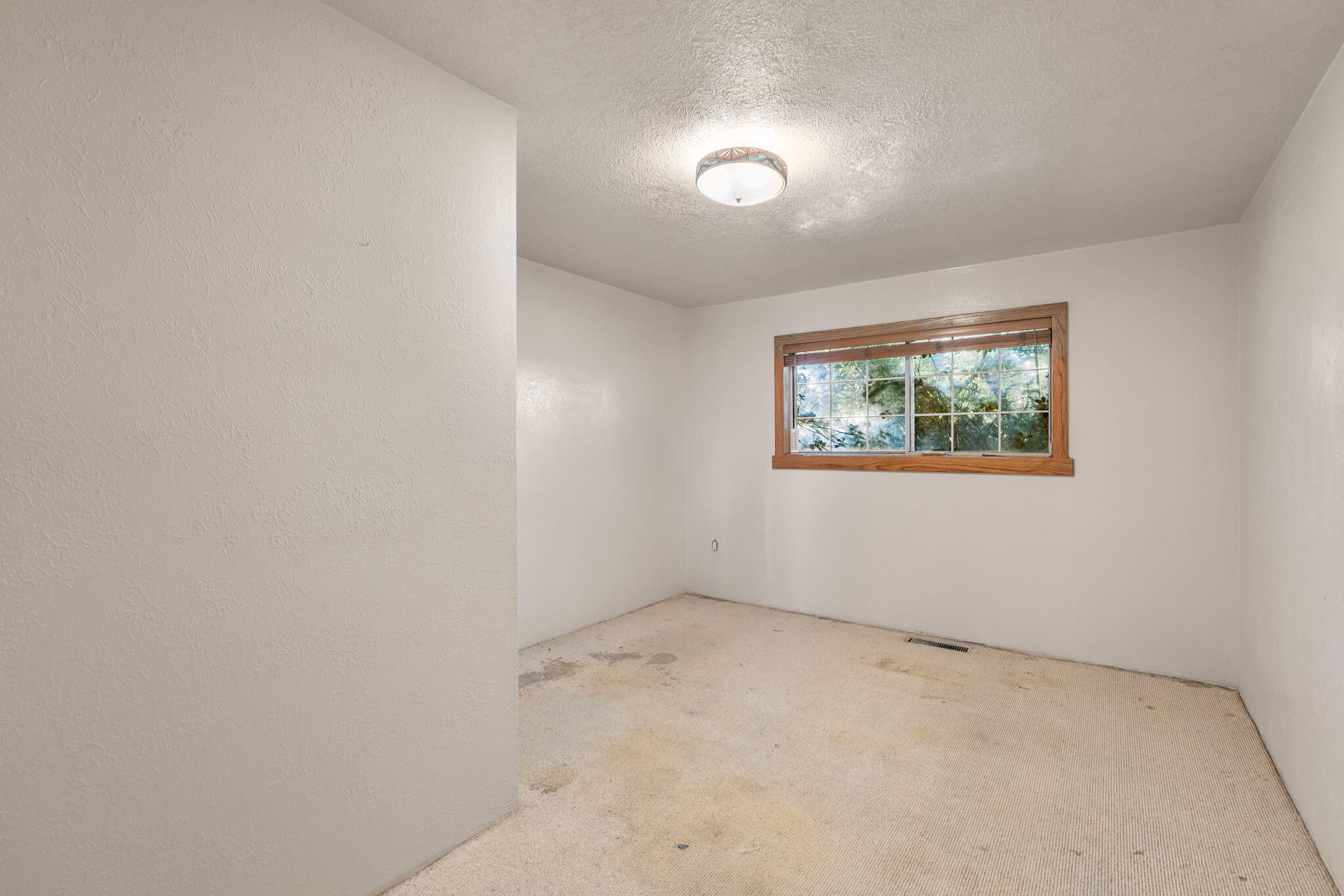 22 Lost Horizon Drive NW