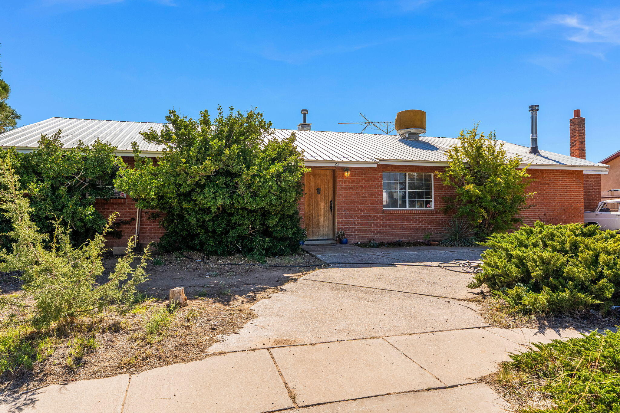 22 Lost Horizon Drive NW