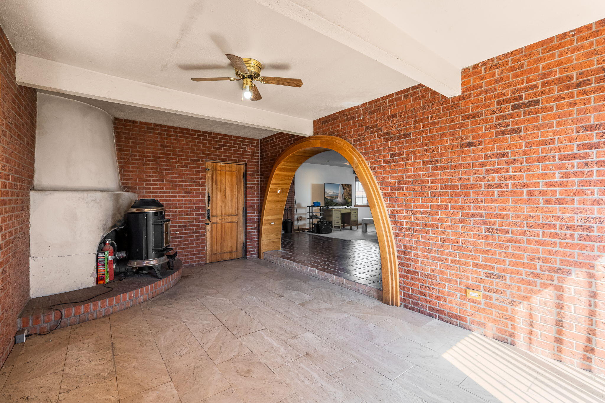 22 Lost Horizon Drive NW