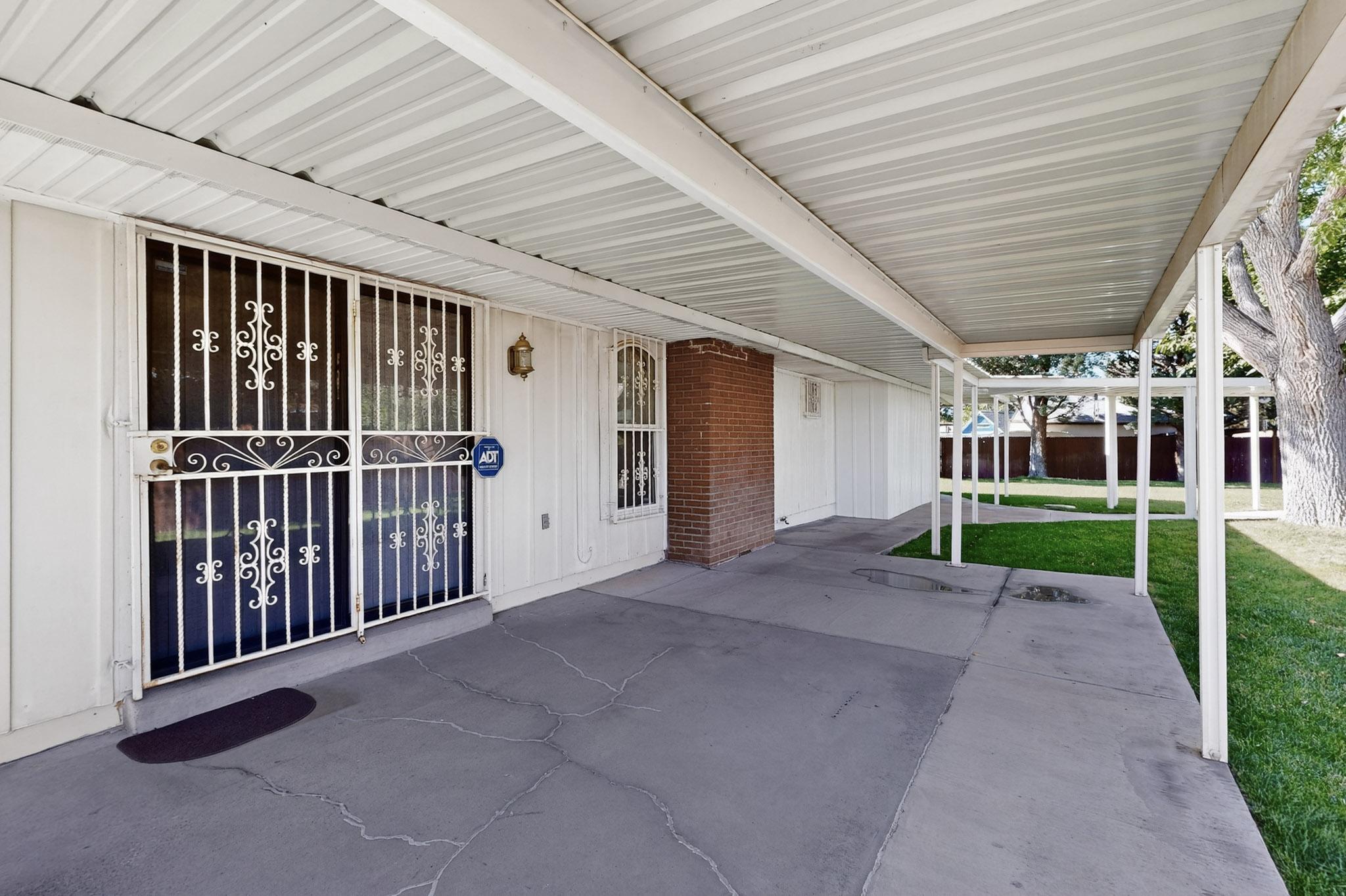 1919 La Poblana Road NW