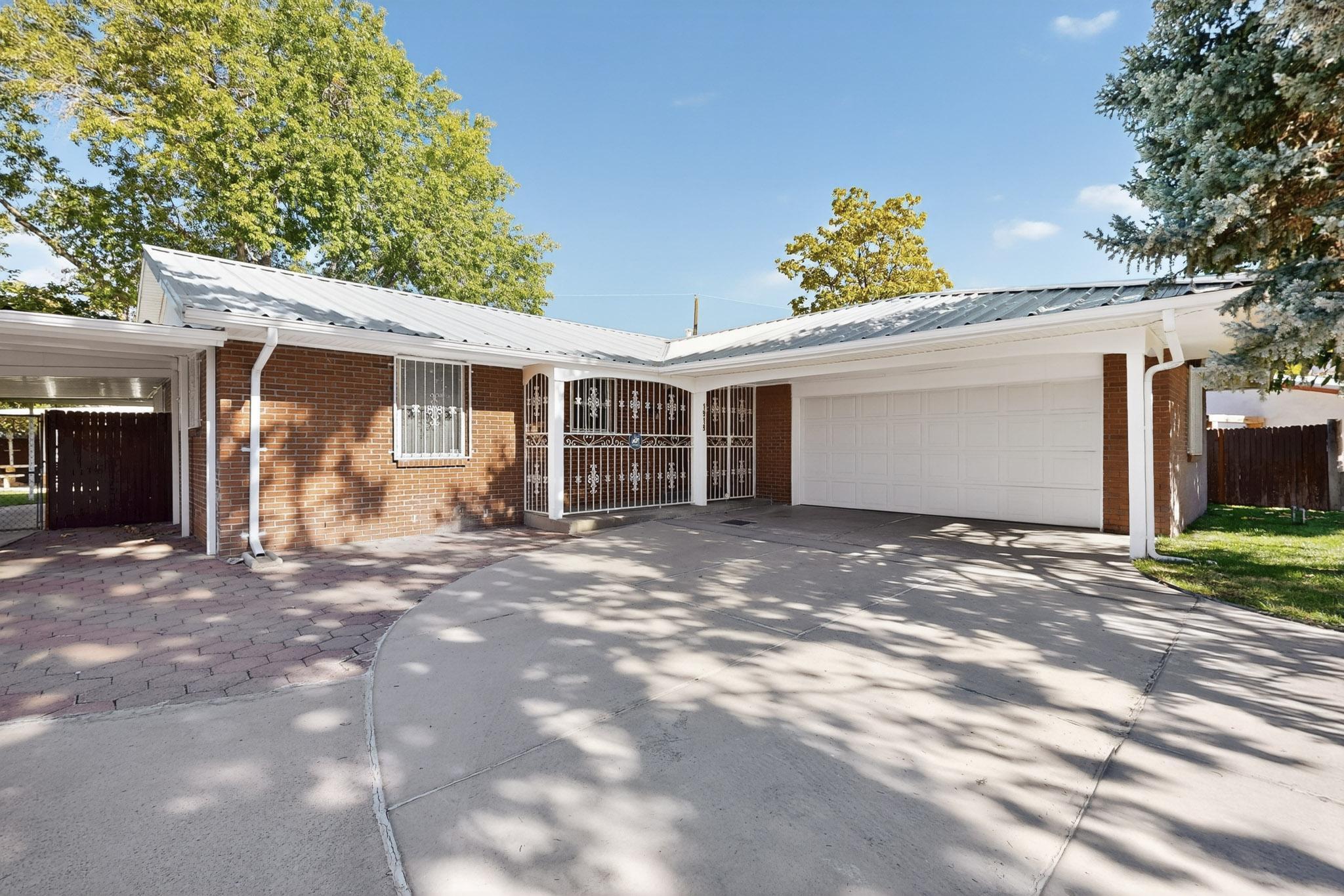 1919 La Poblana Road NW