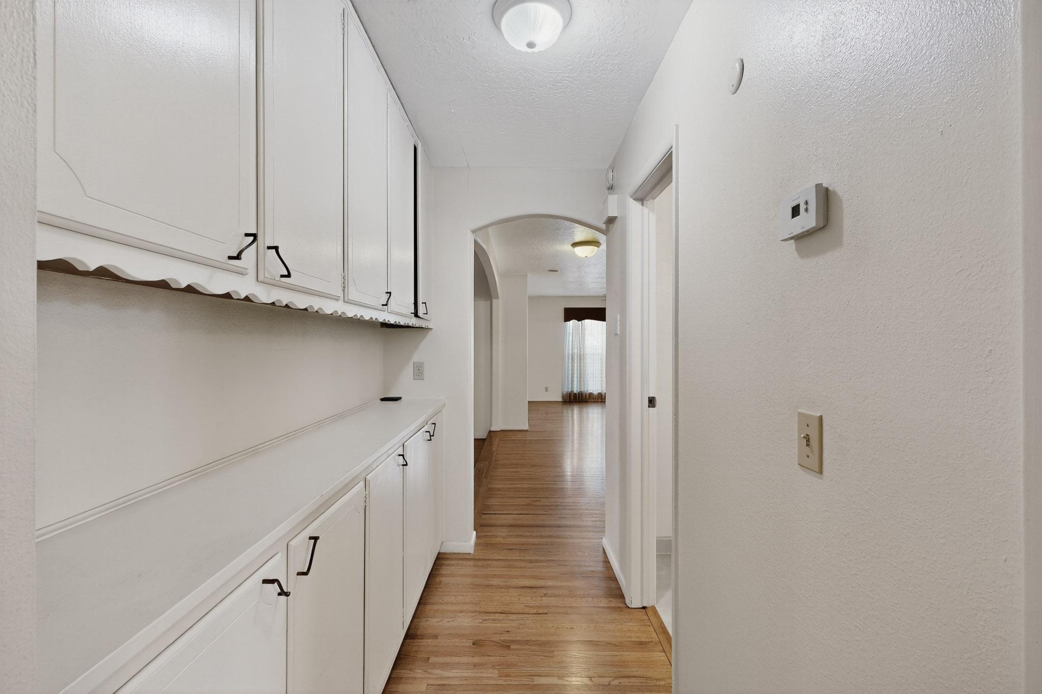 1919 La Poblana Road NW