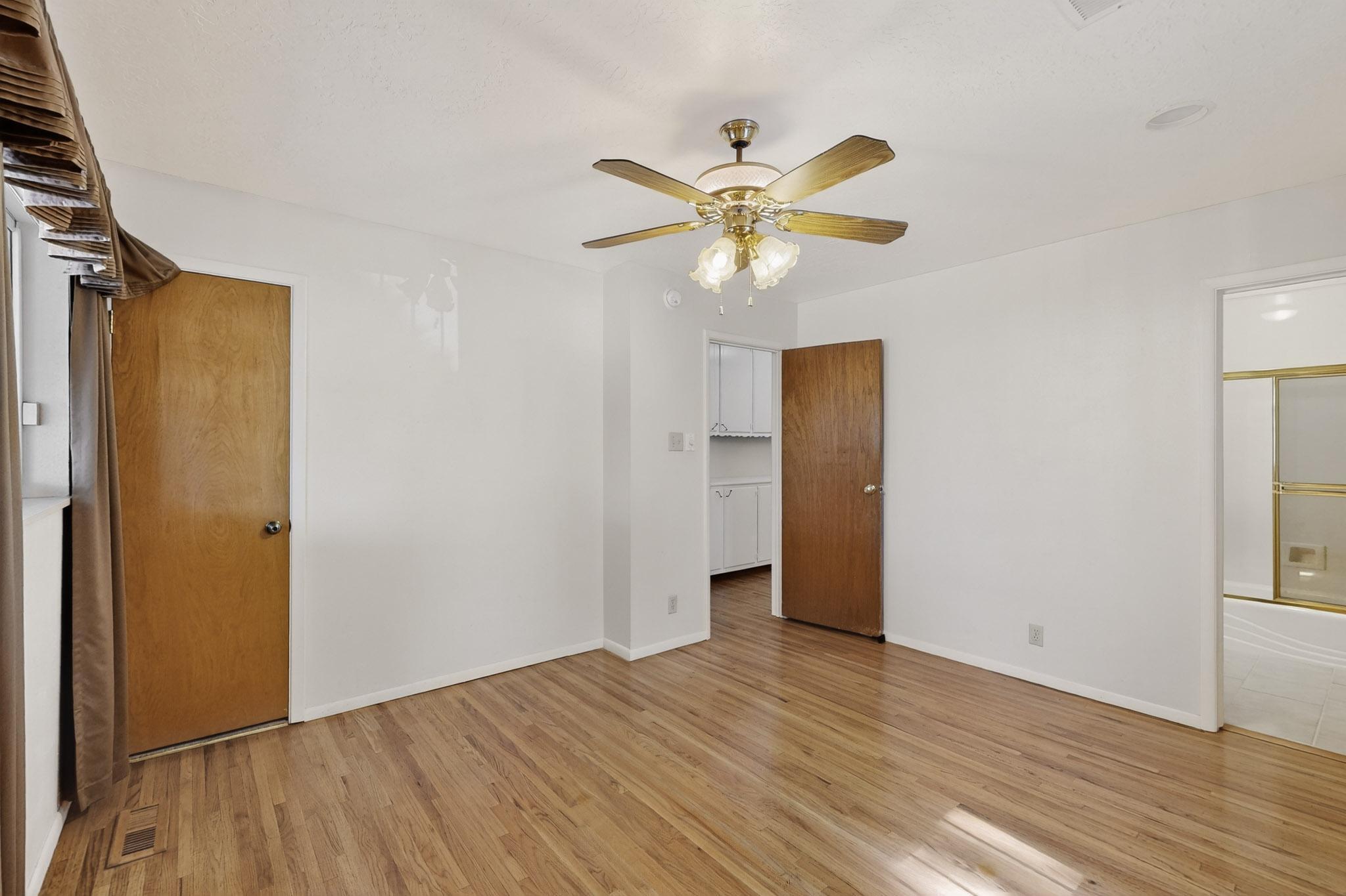 1919 La Poblana Road NW