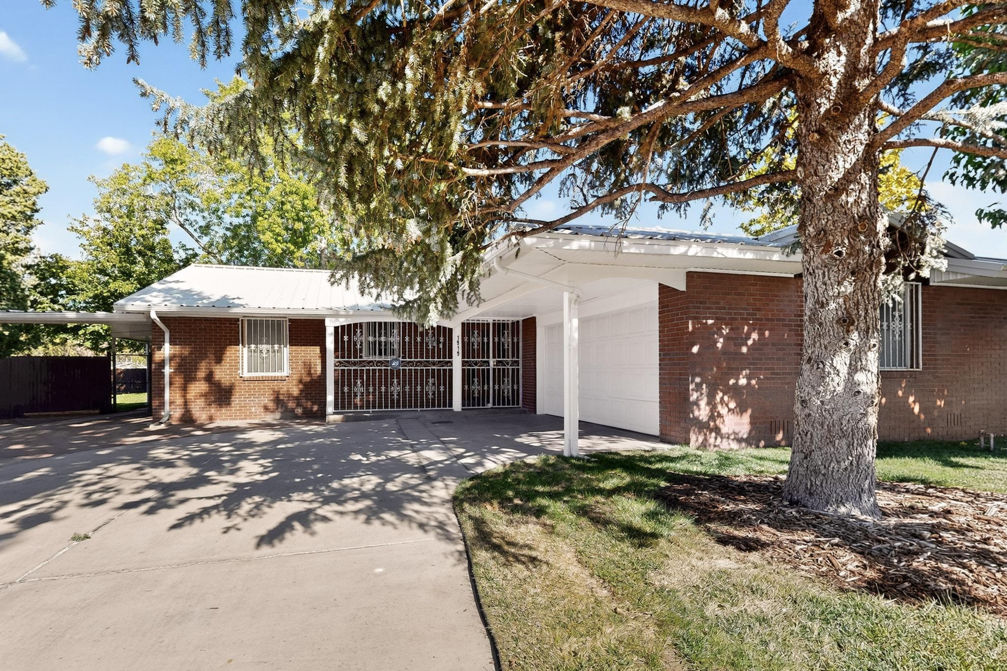 1919 La Poblana Road NW