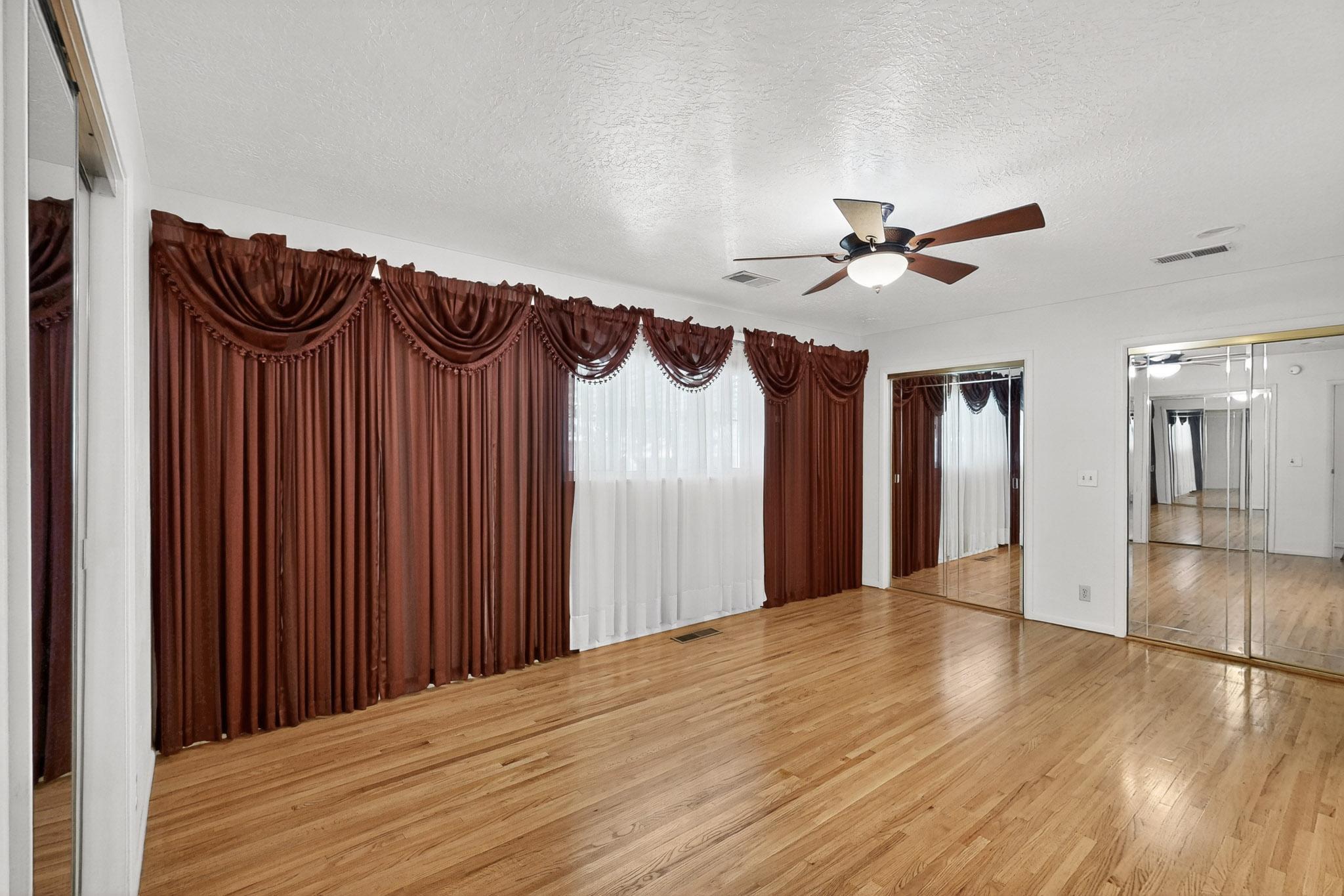 1919 La Poblana Road NW