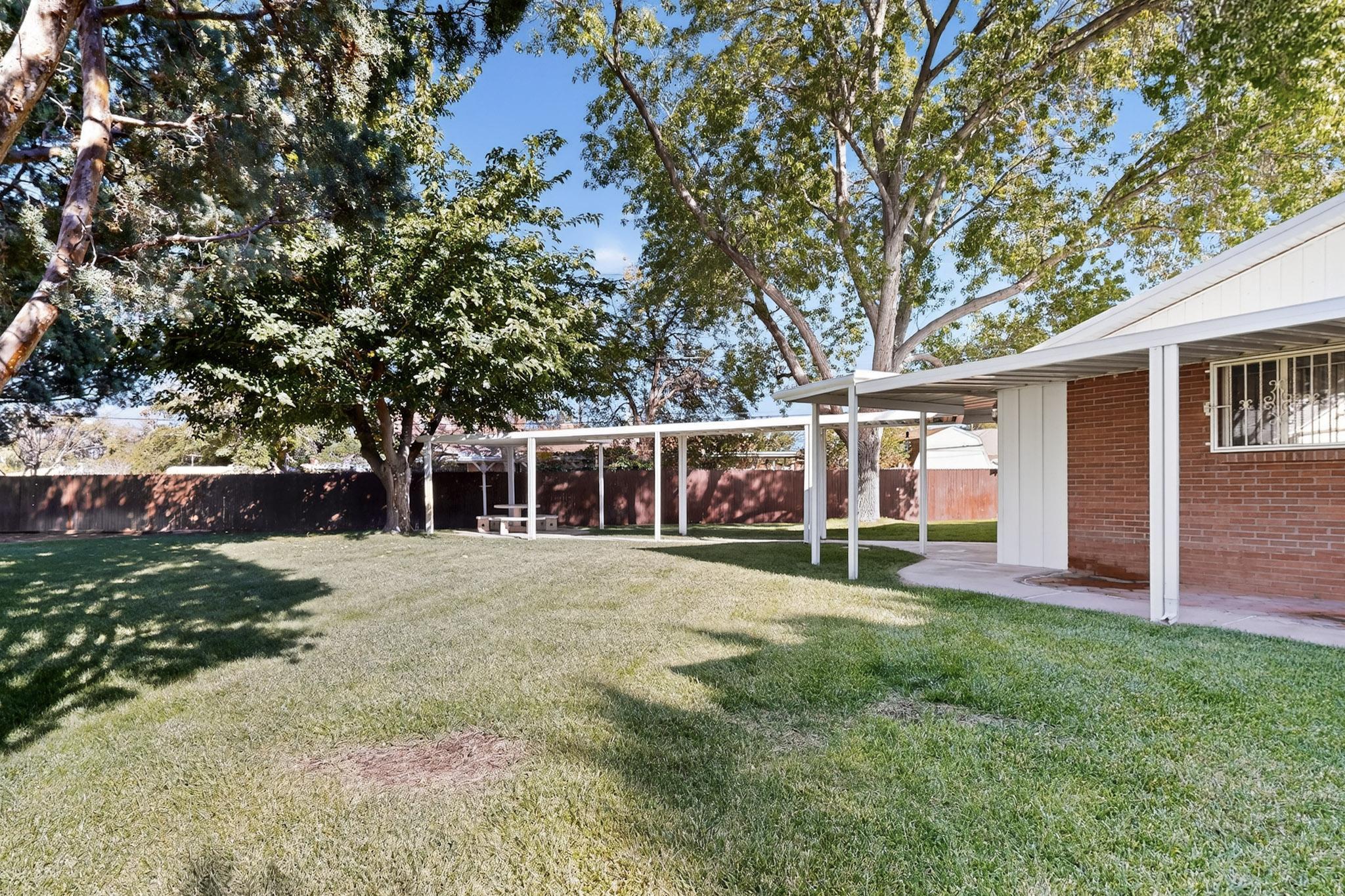 1919 La Poblana Road NW