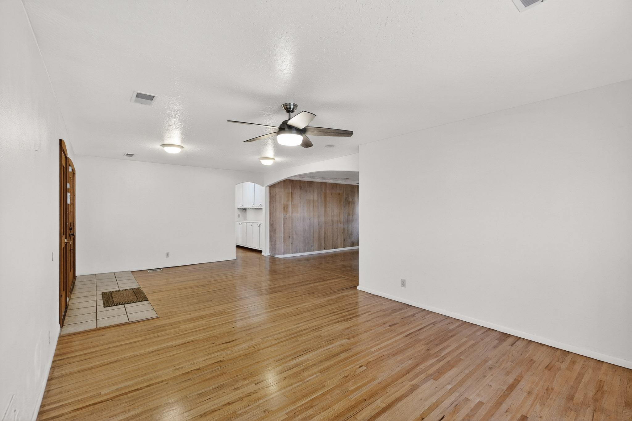 1919 La Poblana Road NW