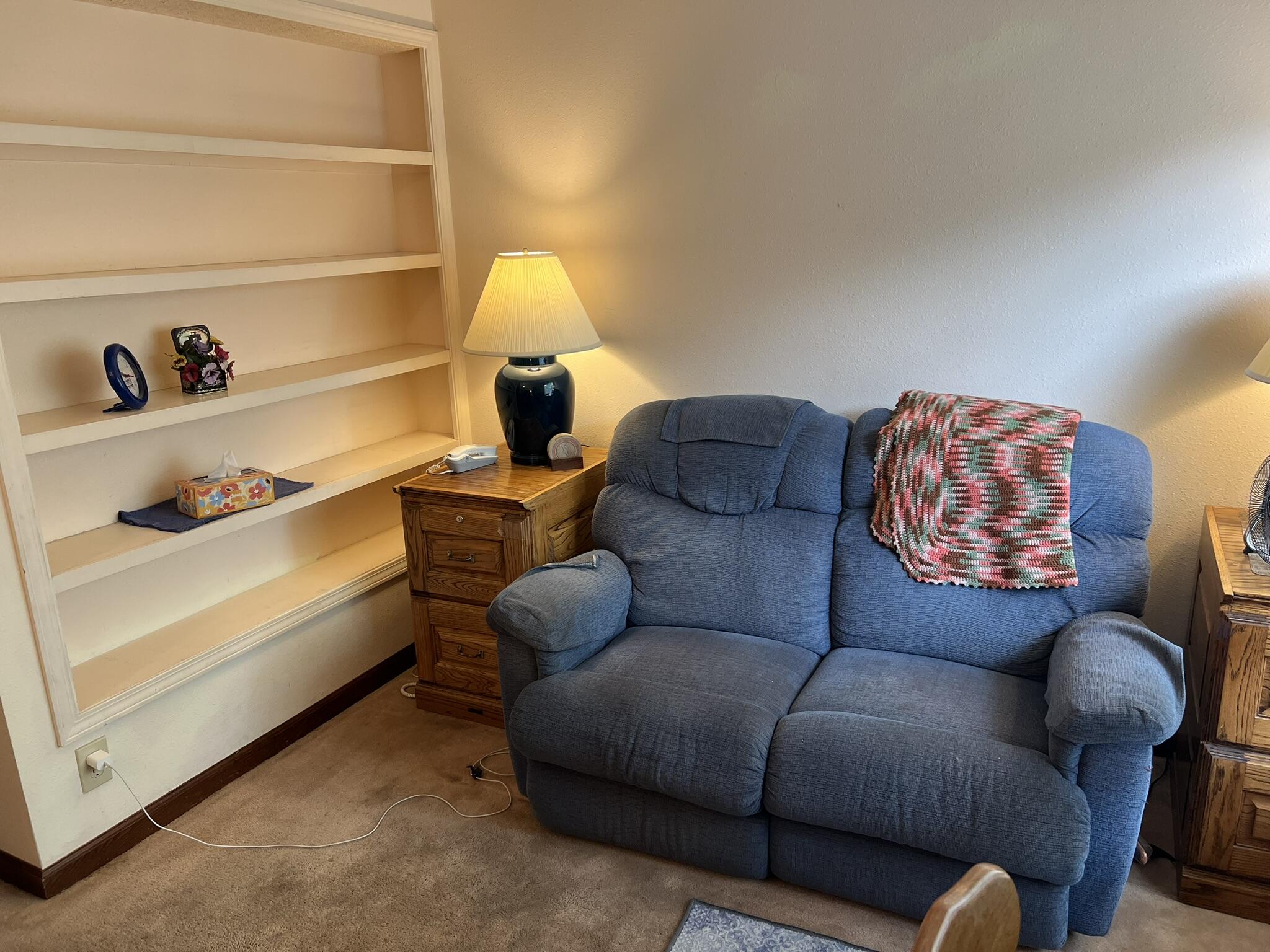 5916 CANYON CREST Place NE