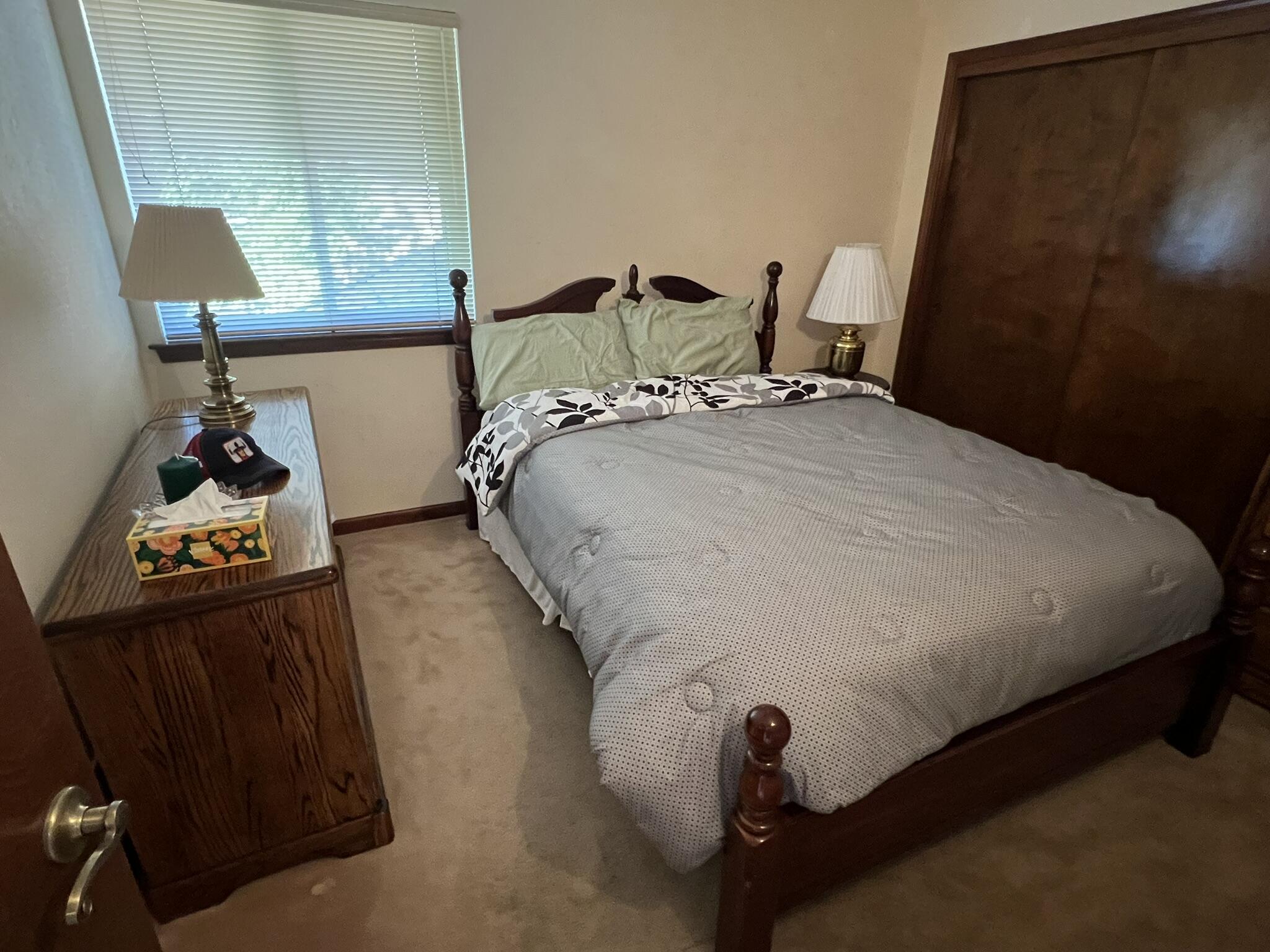 5916 CANYON CREST Place NE