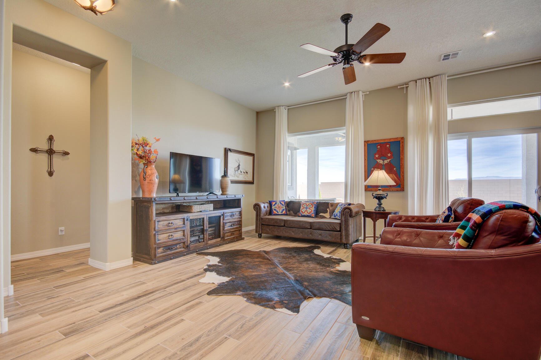 460 Rio Chama Circle SW