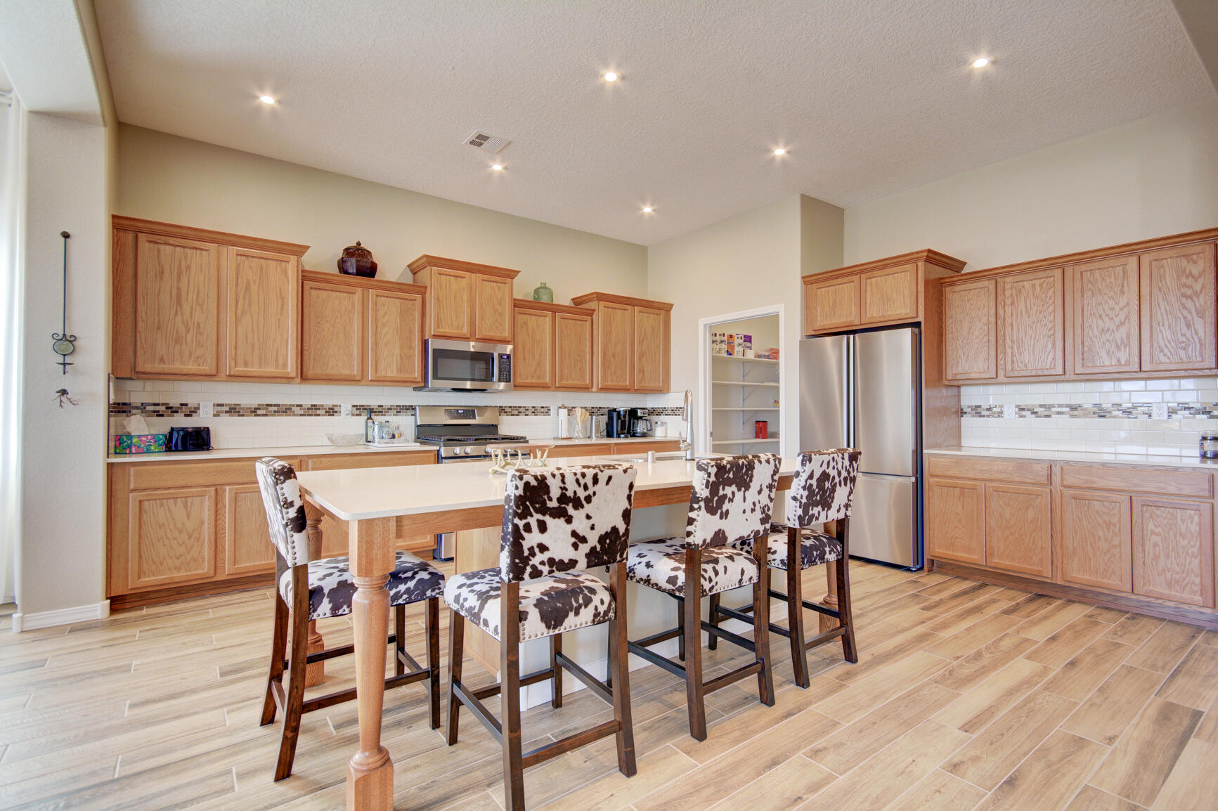 460 Rio Chama Circle SW