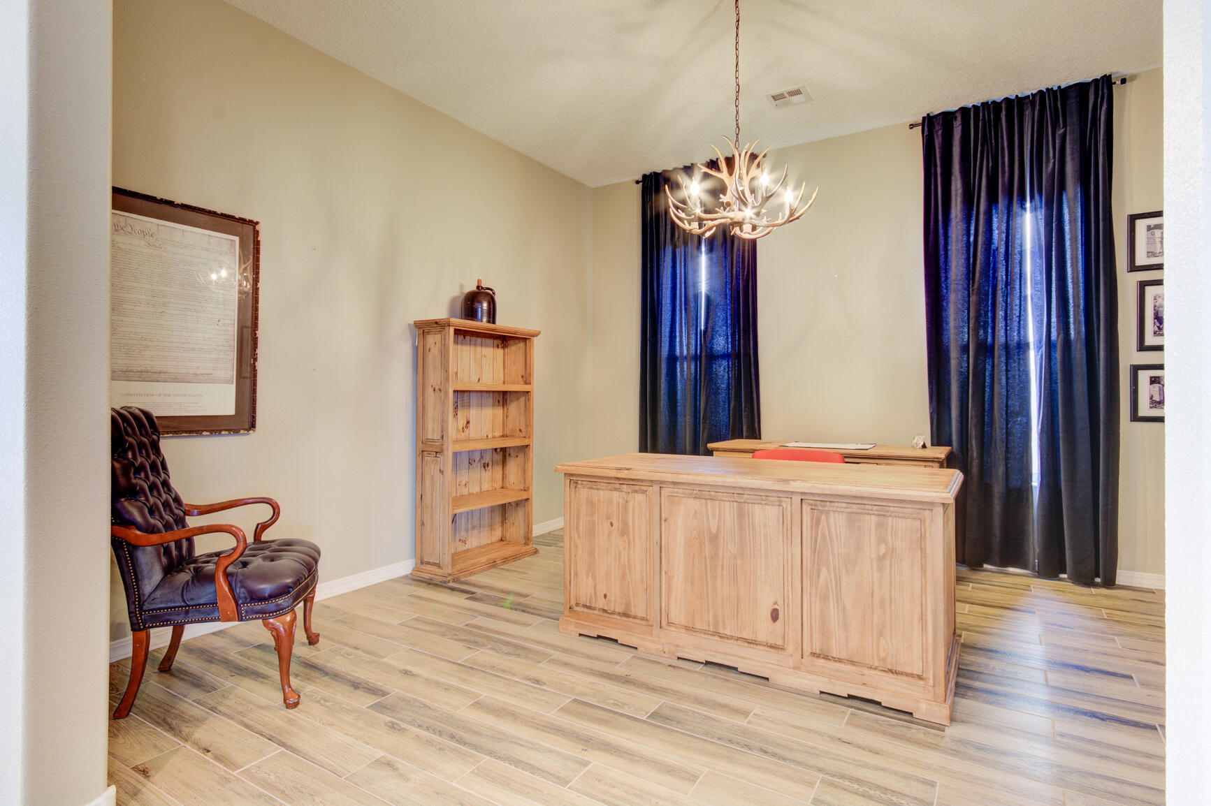 460 Rio Chama Circle SW