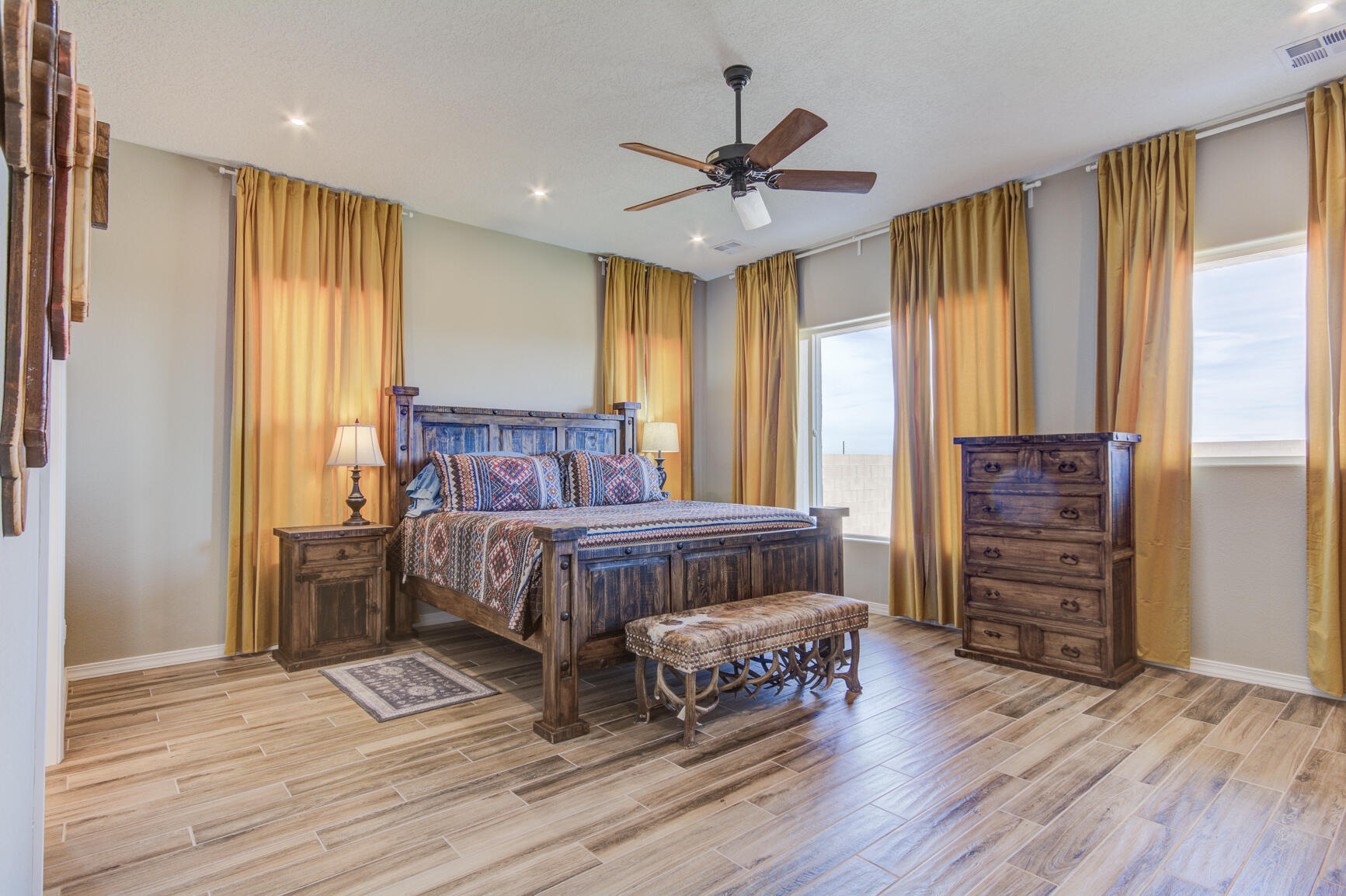 460 Rio Chama Circle SW