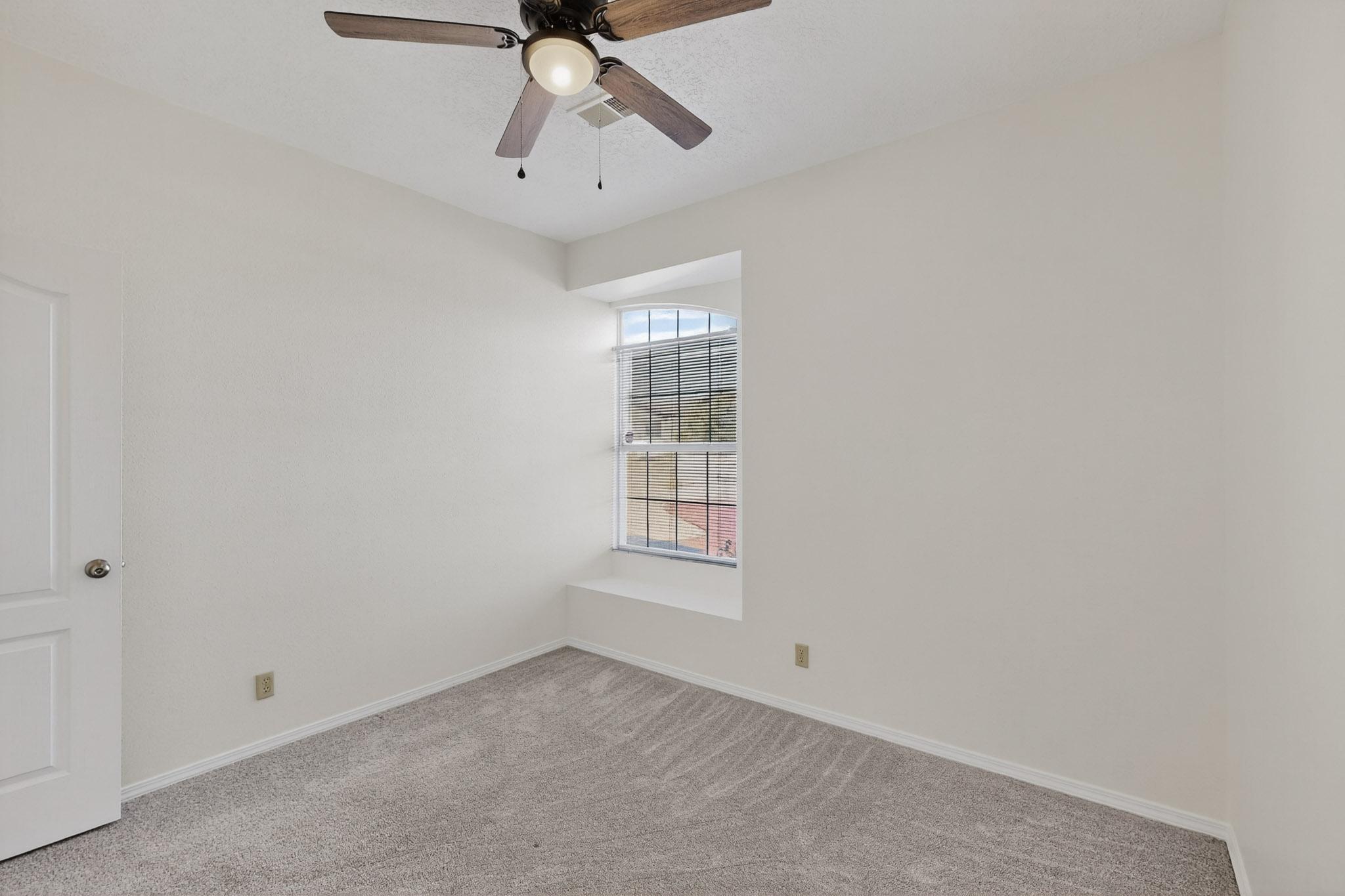 7258 Pajarito Road NE