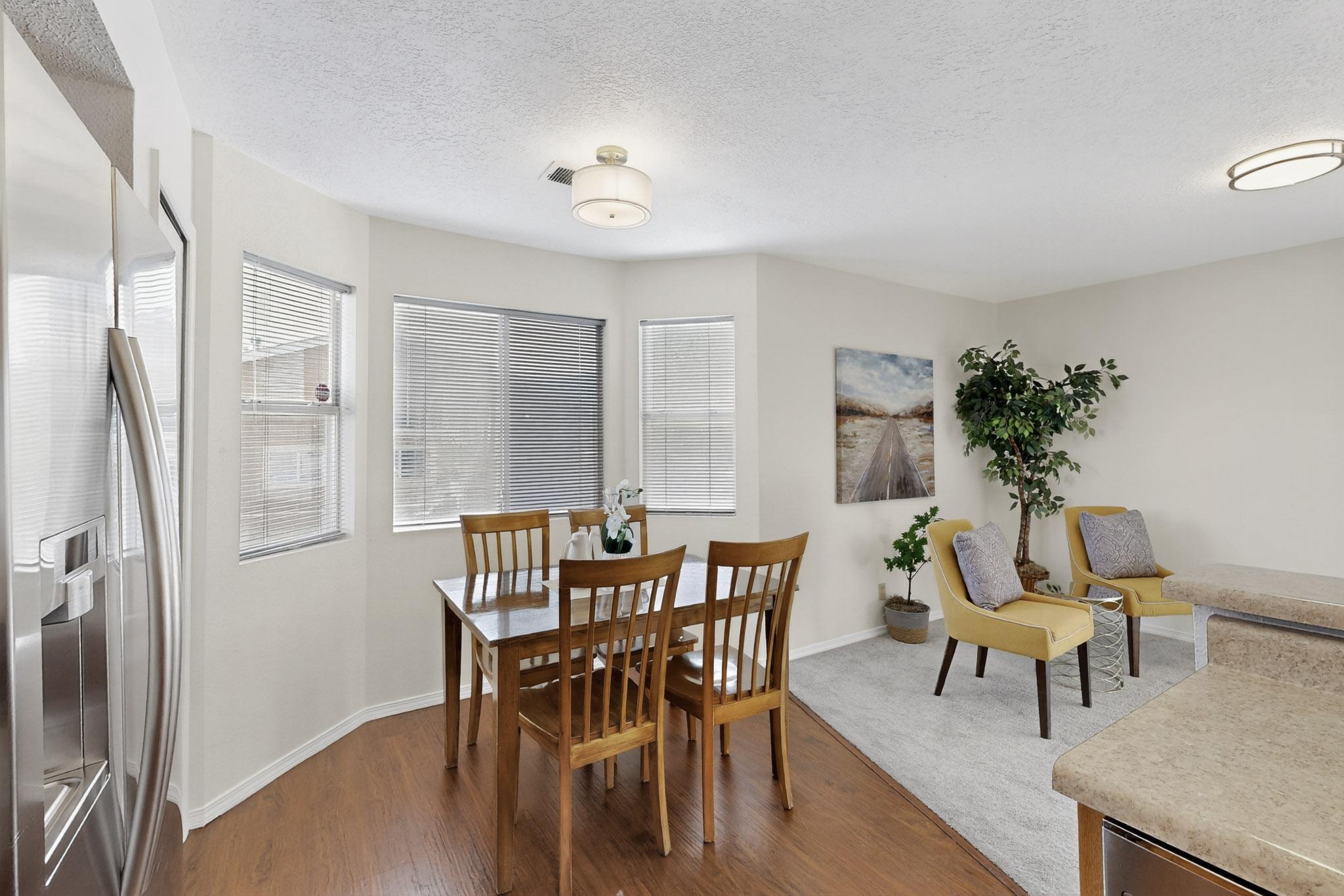 7258 Pajarito Road NE