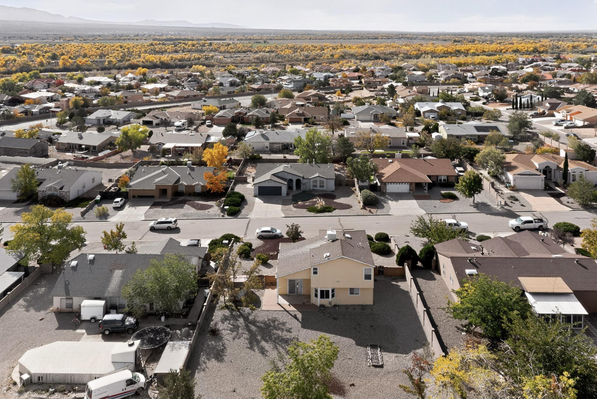 7258 Pajarito Road NE