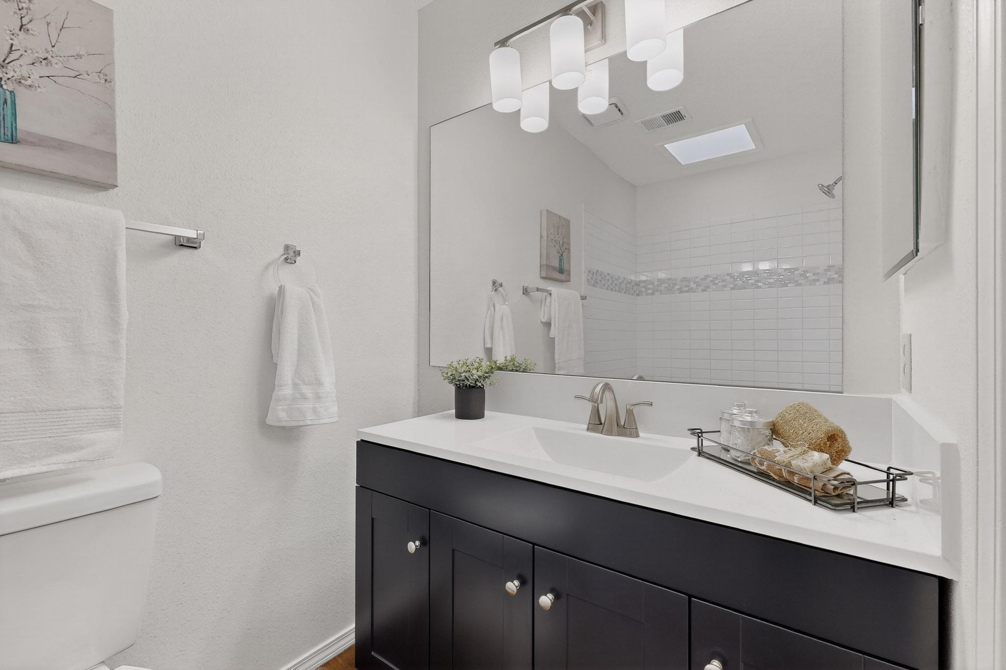 7258 Pajarito Road NE