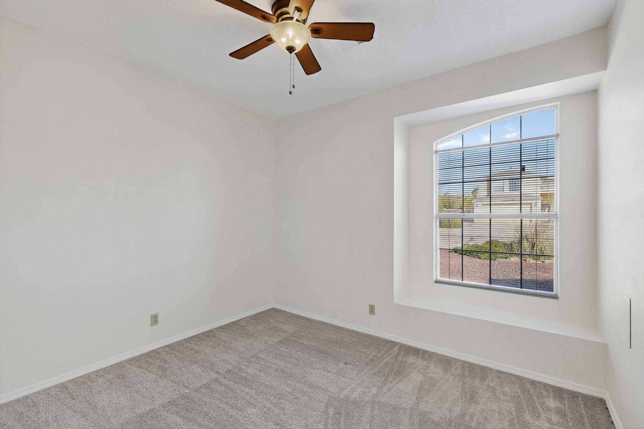 7258 Pajarito Road NE