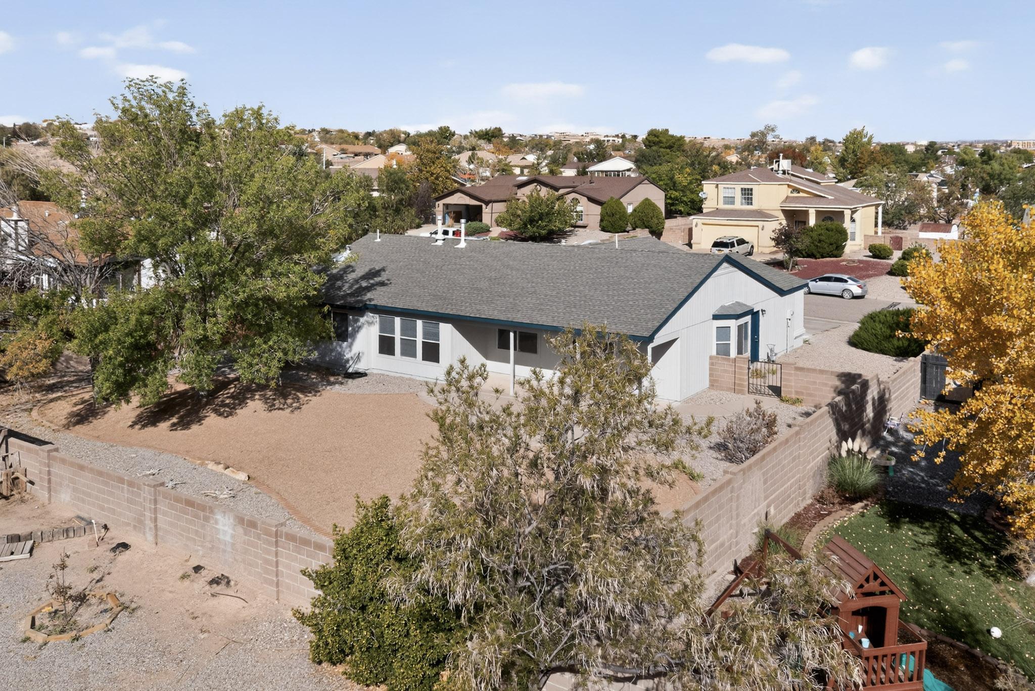 7258 Pajarito Road NE