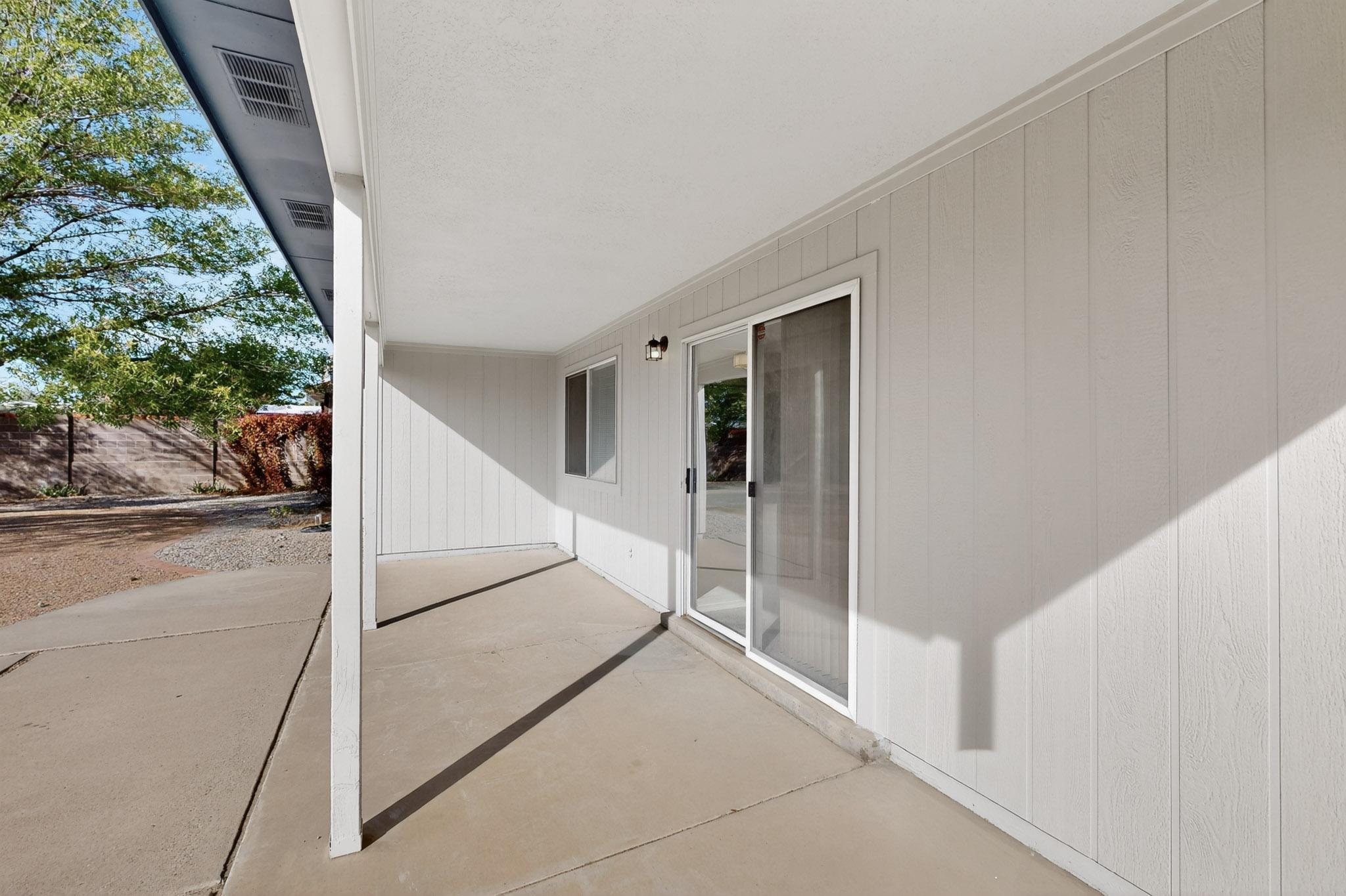 7258 Pajarito Road NE