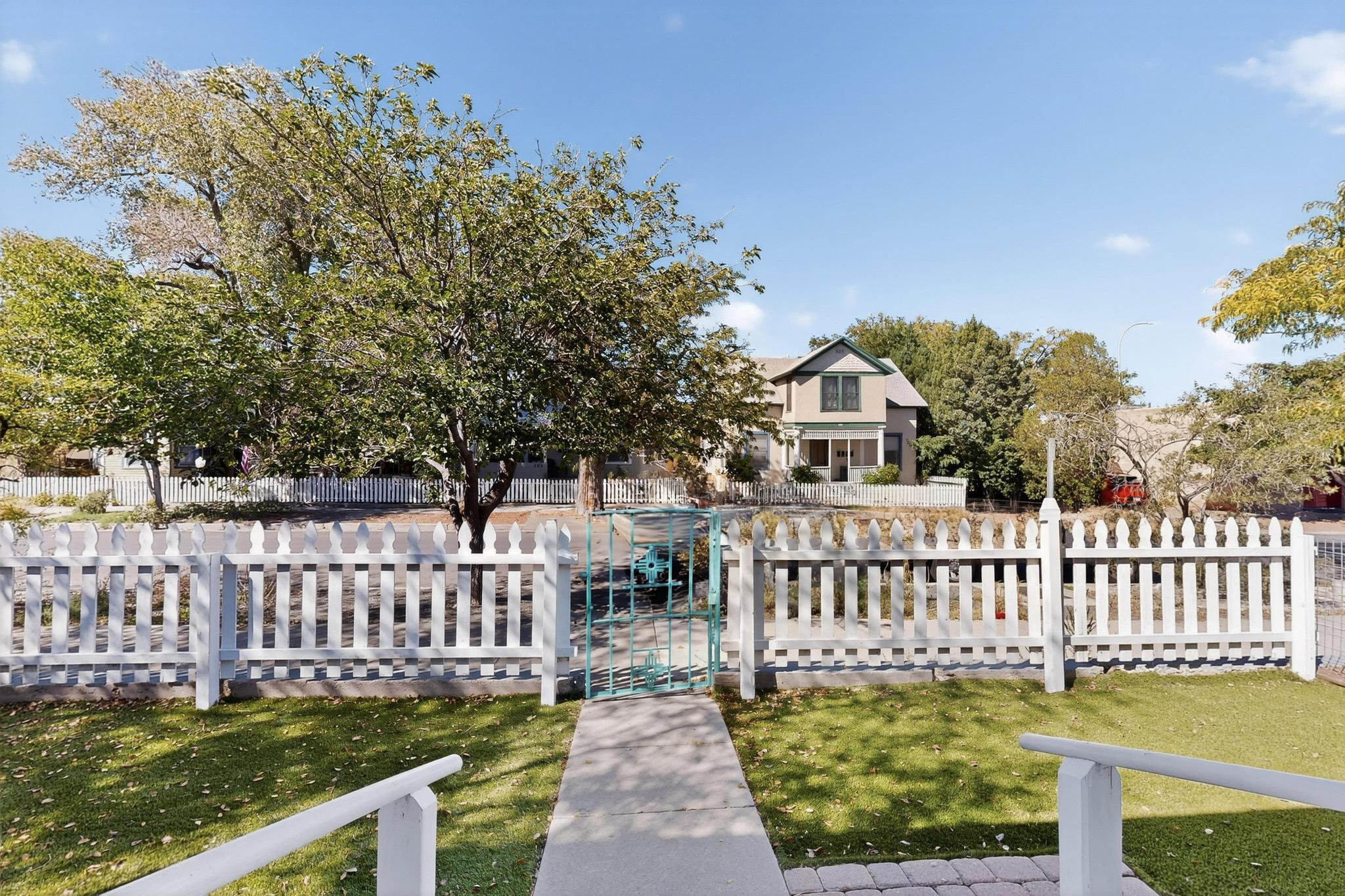 508 Walter Street SE